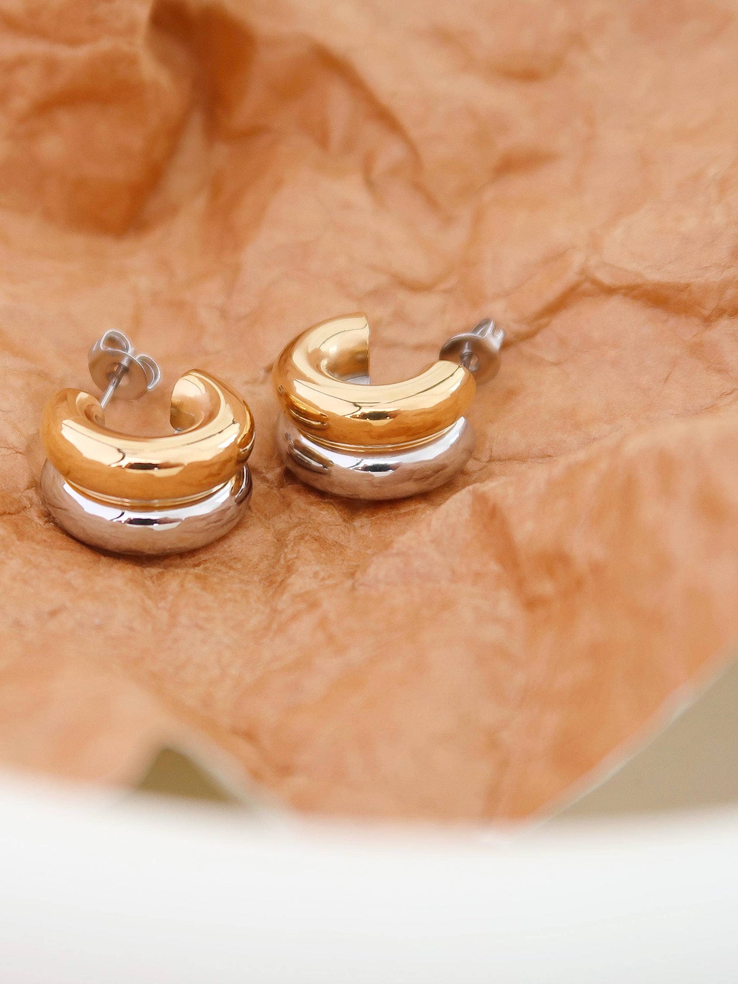 Emma Double Hoop Earring: Silver