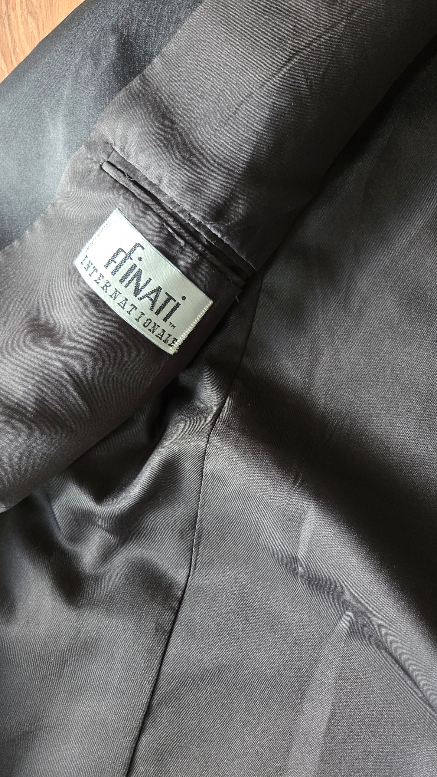 Finati tuxedo jacket