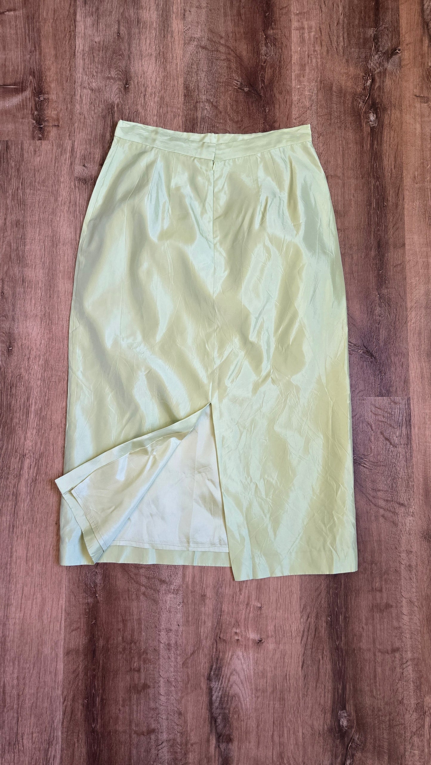 Michaelangelo celery sheen tea skirt