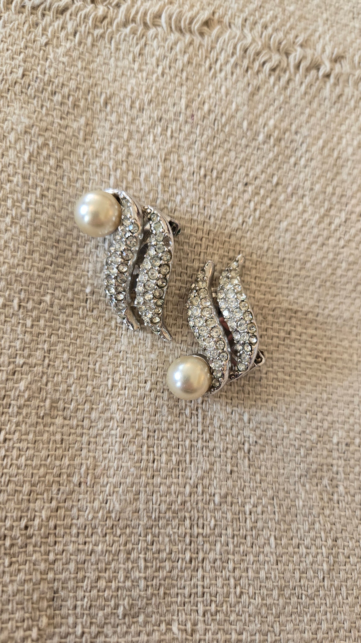 Pearl & rhinestone wing earrings