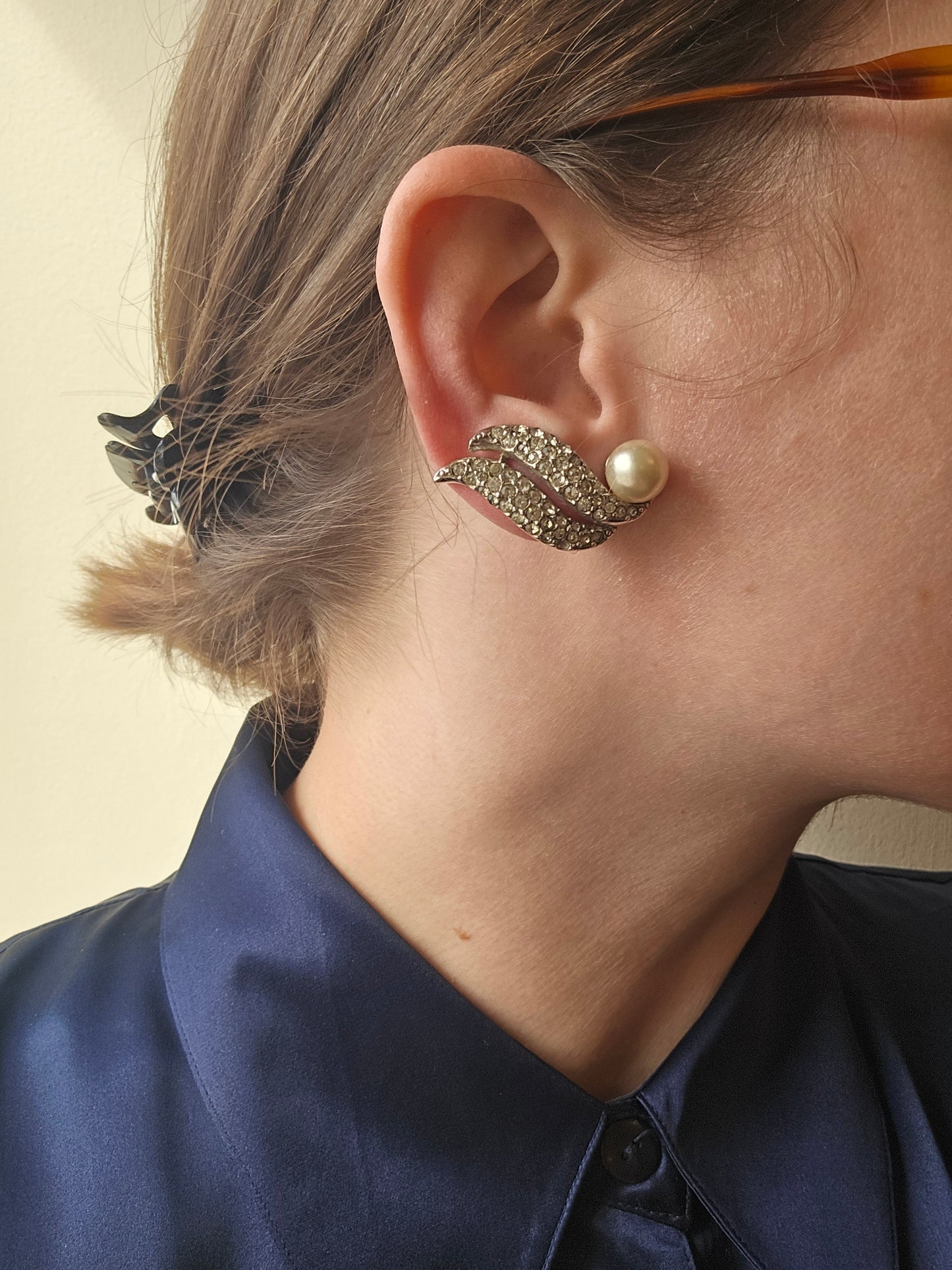 Pearl & rhinestone wing earrings