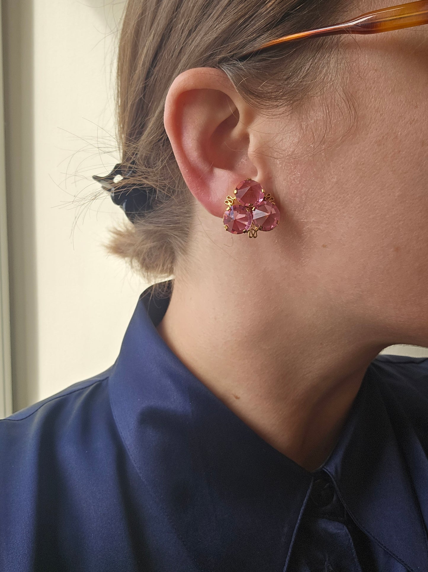 Pink rhinestone earrings