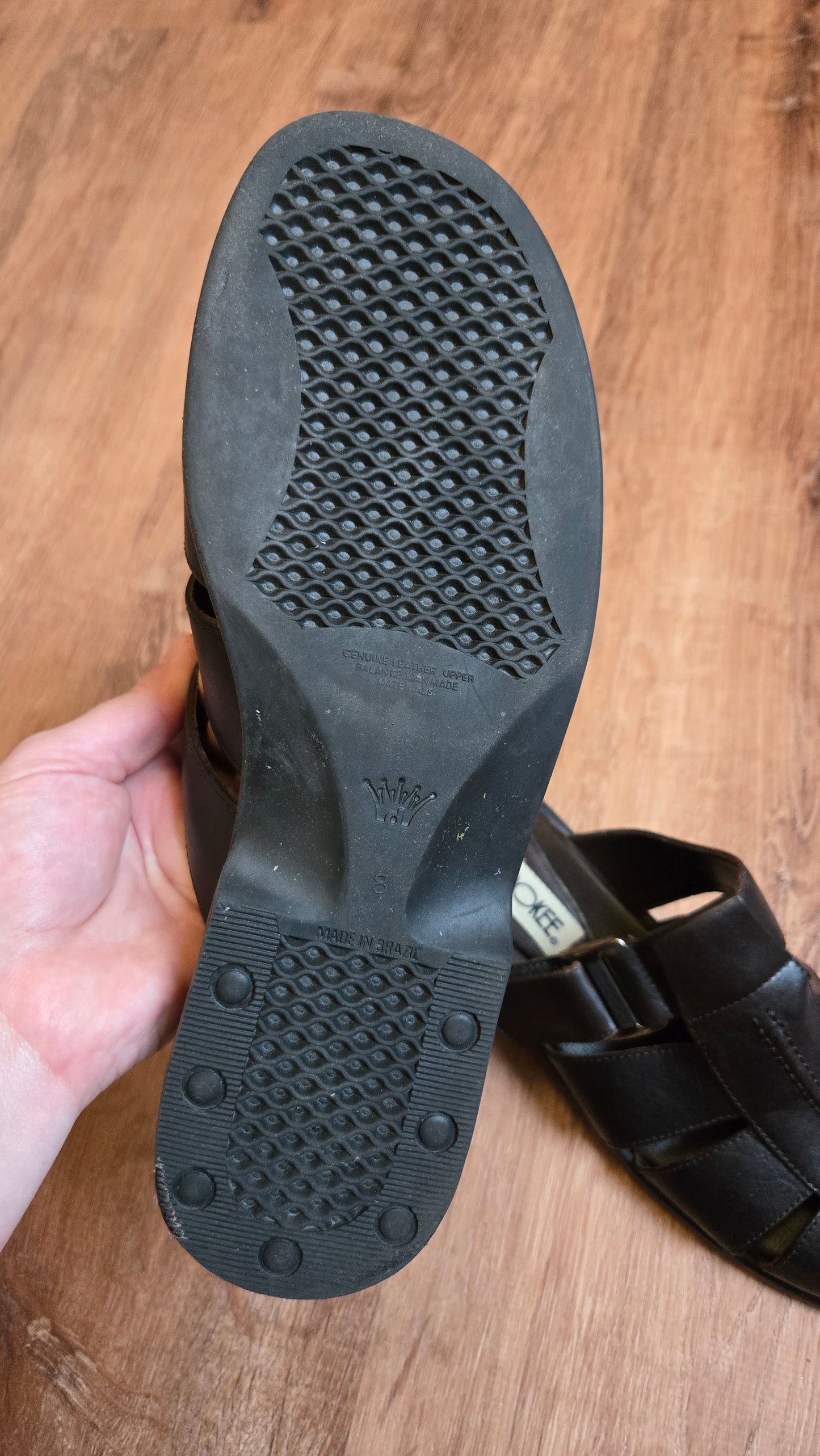 Cherokee fisherman mules, sz 7.5