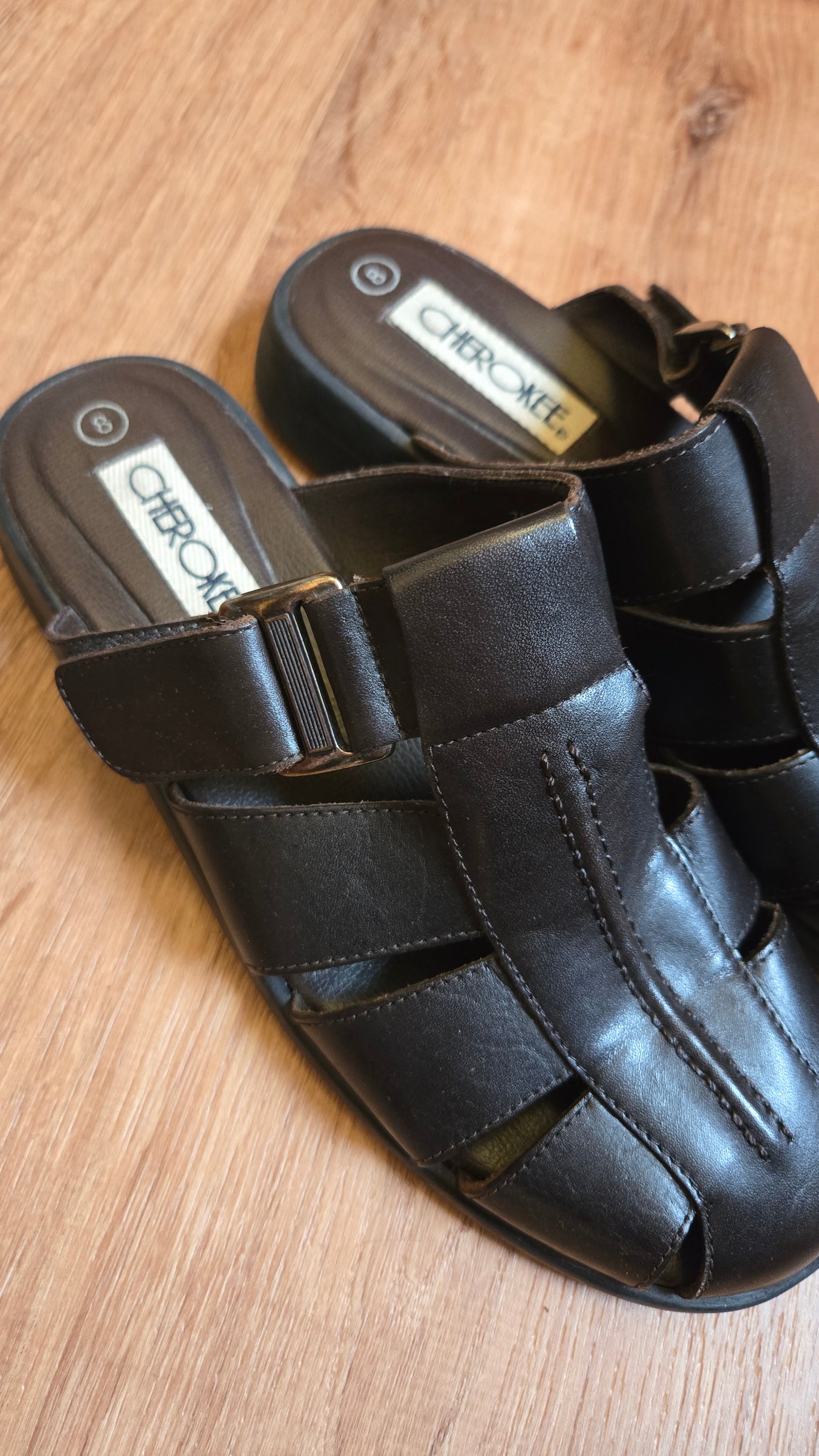 Cherokee fisherman mules, sz 7.5