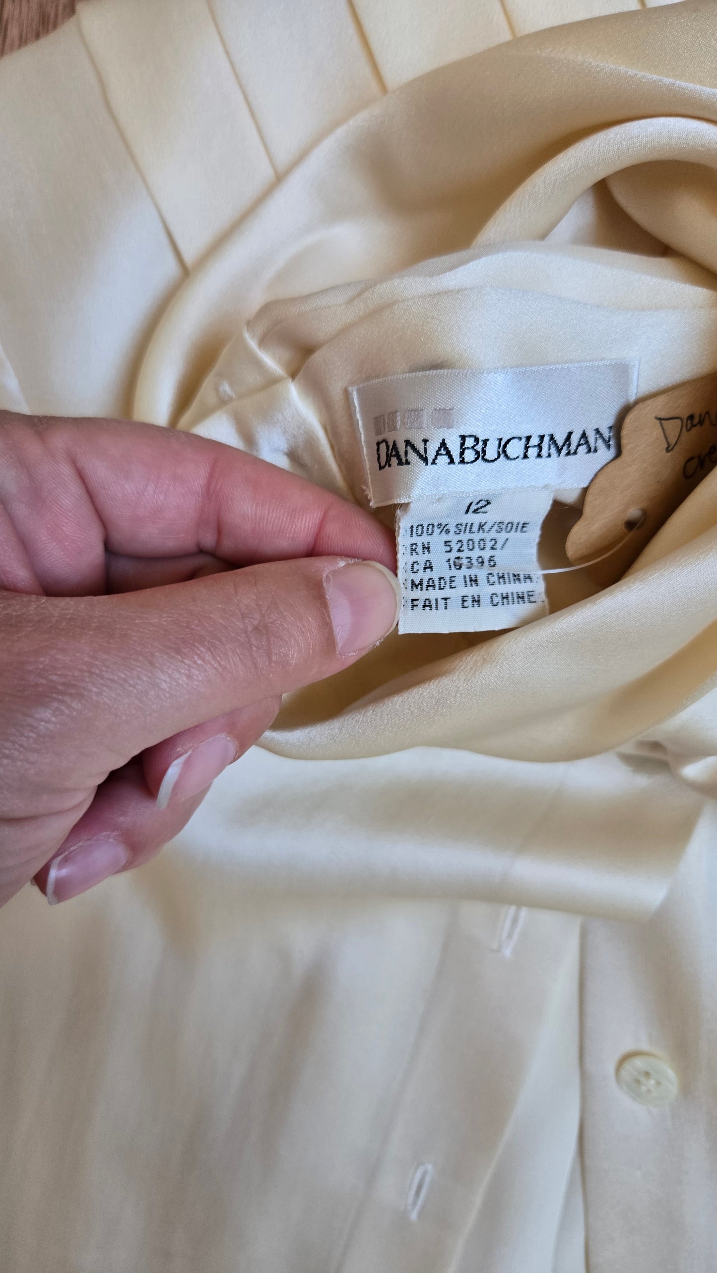 Dana Buchman cream silk charmeuse blouse