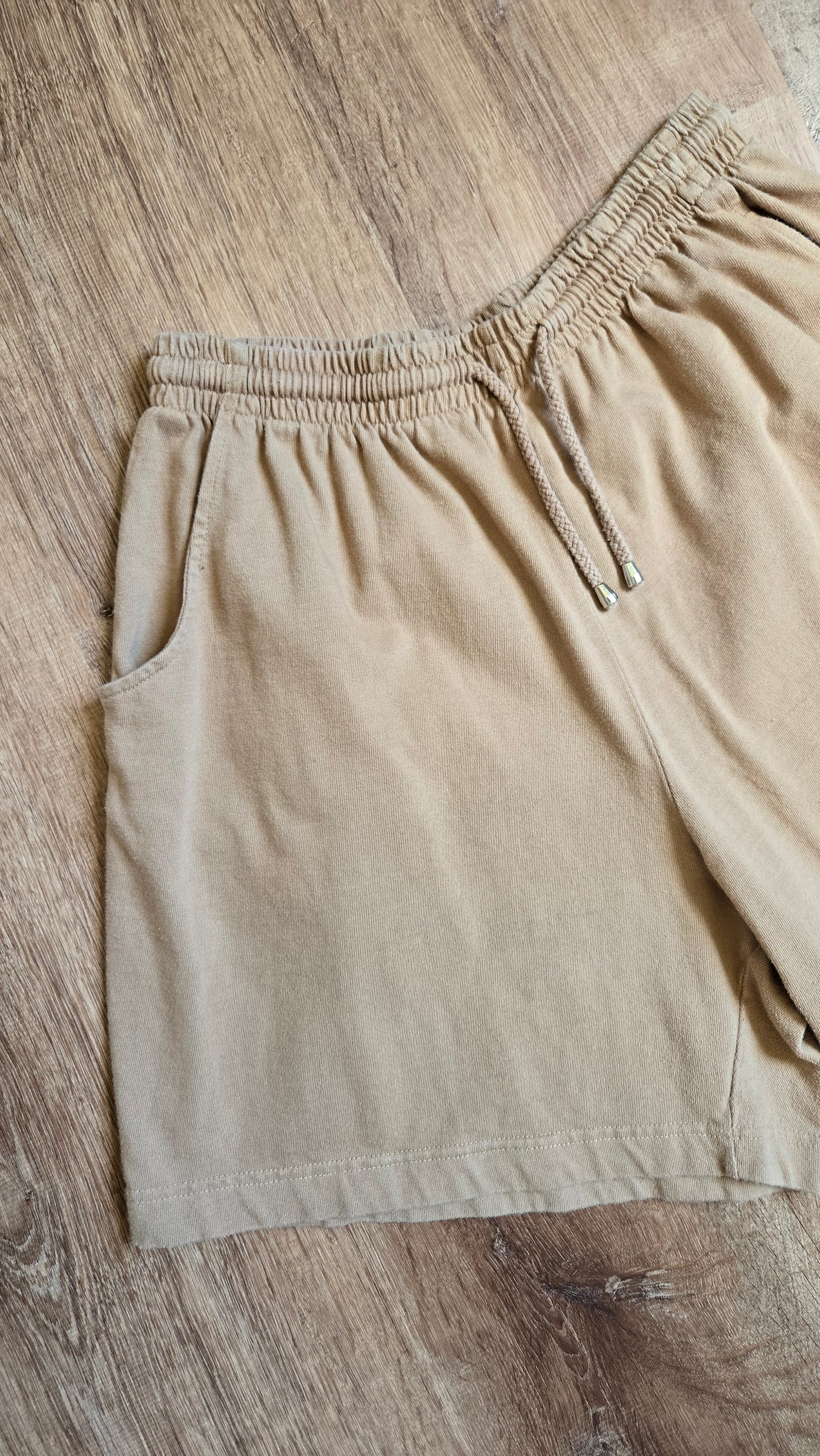 For Her camel lounge shorts - pockets