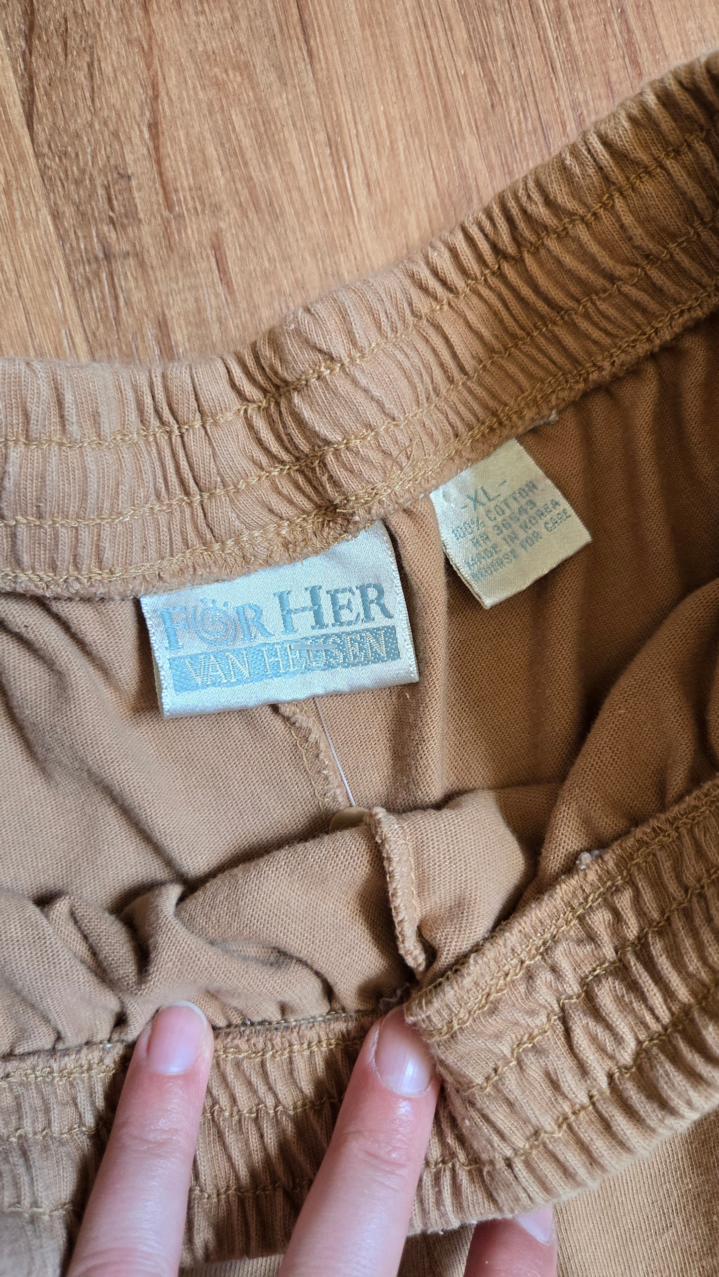 For Her camel lounge shorts - pockets
