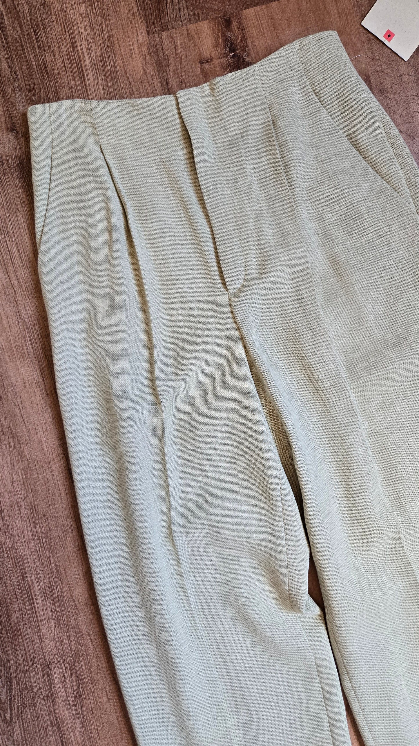 Dana Buchman beige woven high waist pants