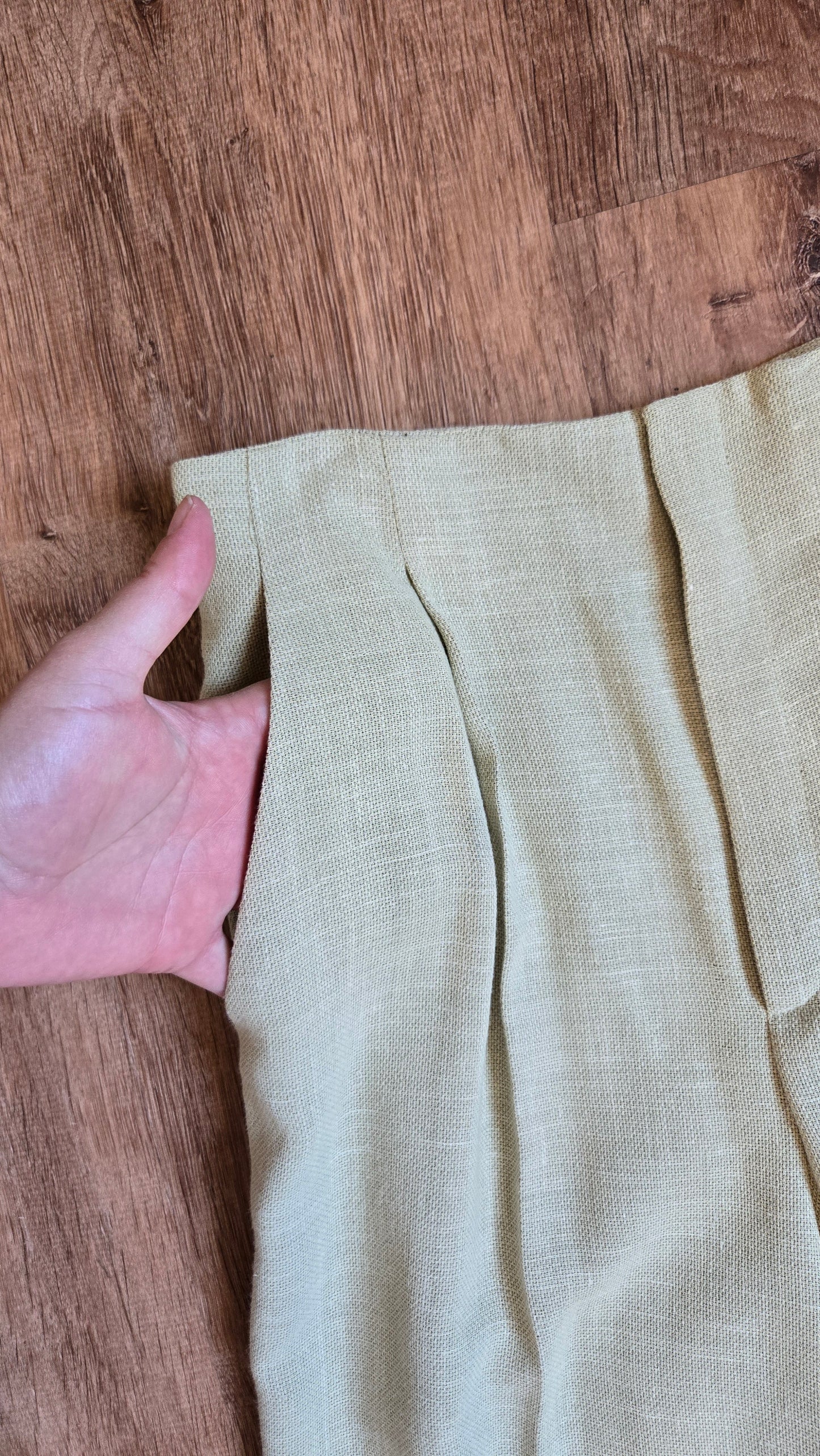 Dana Buchman beige woven high waist pants