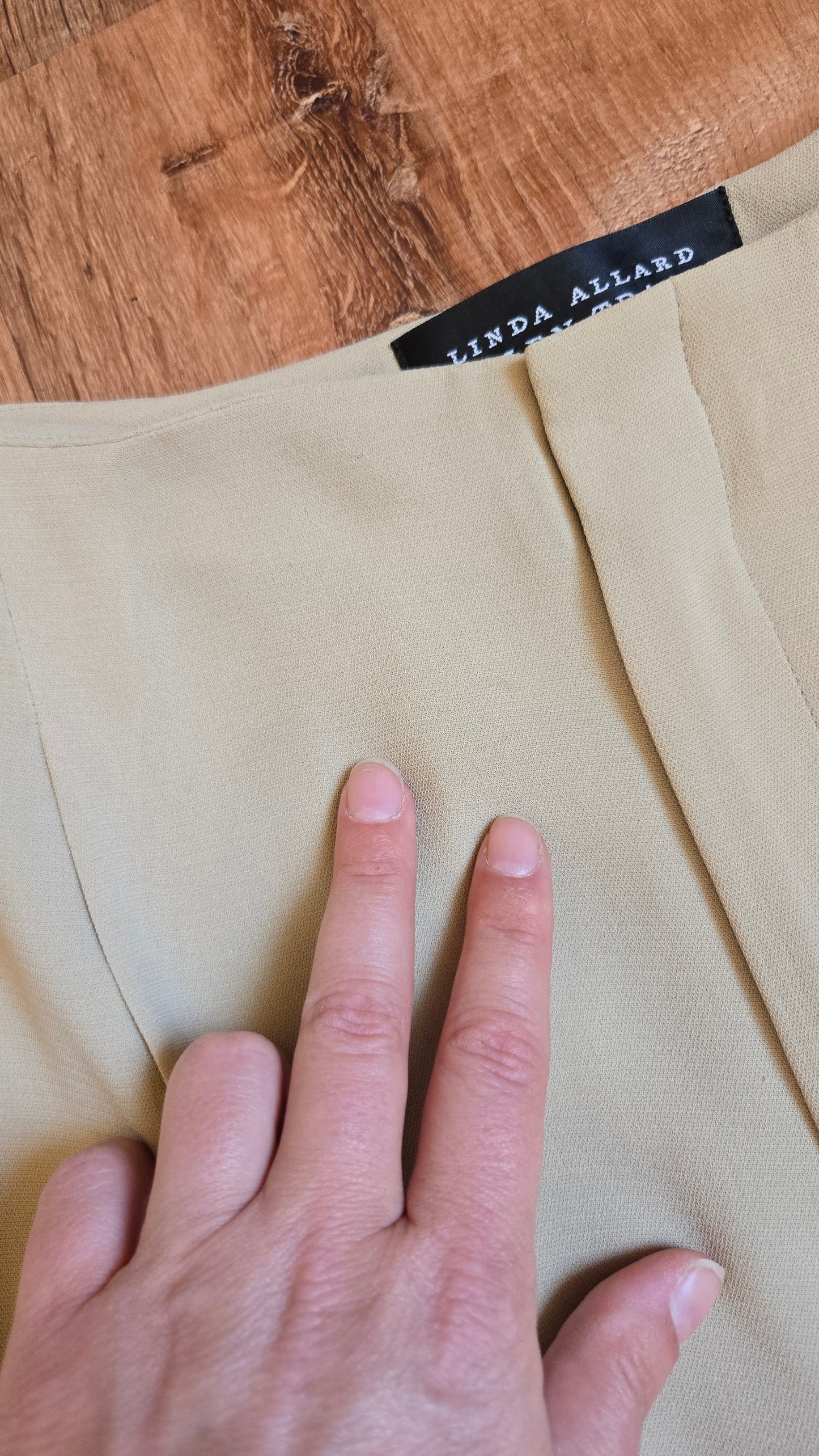 Ellen Tracy beige silk wide leg pants