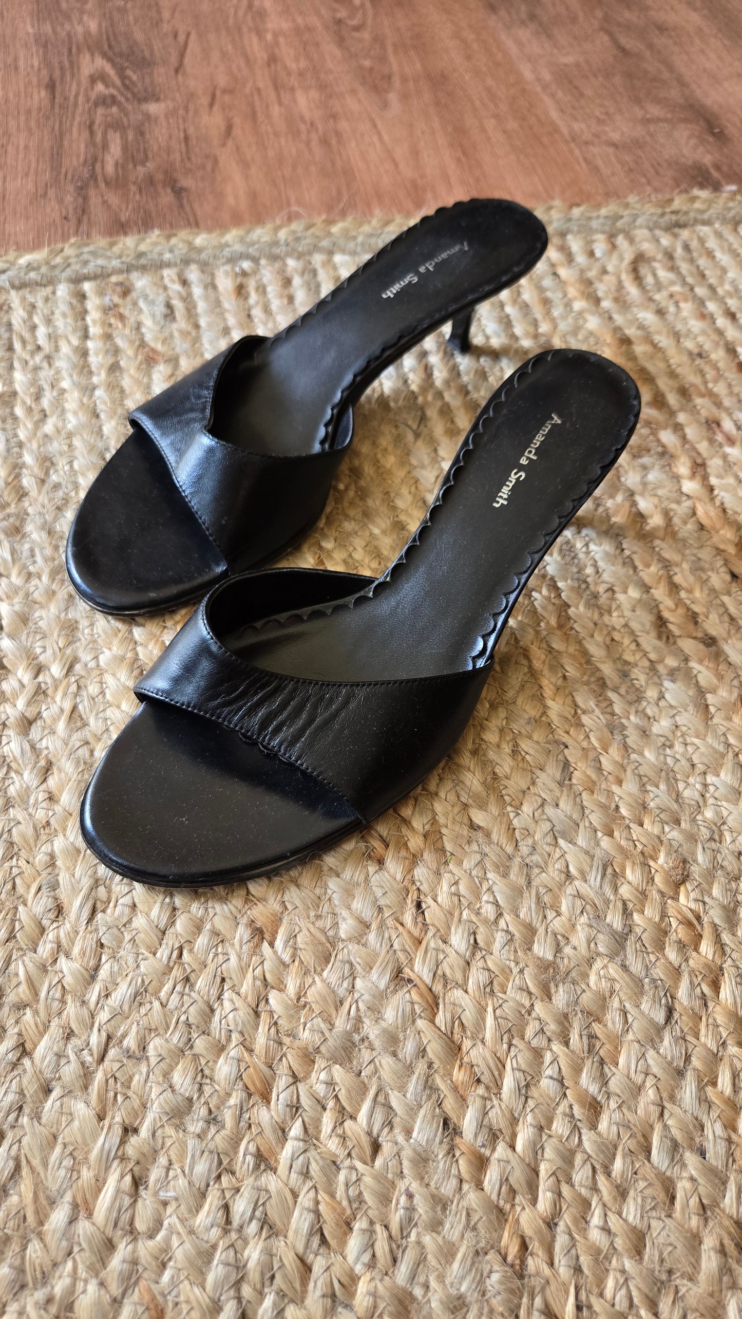 Amanda Smith heeled slides