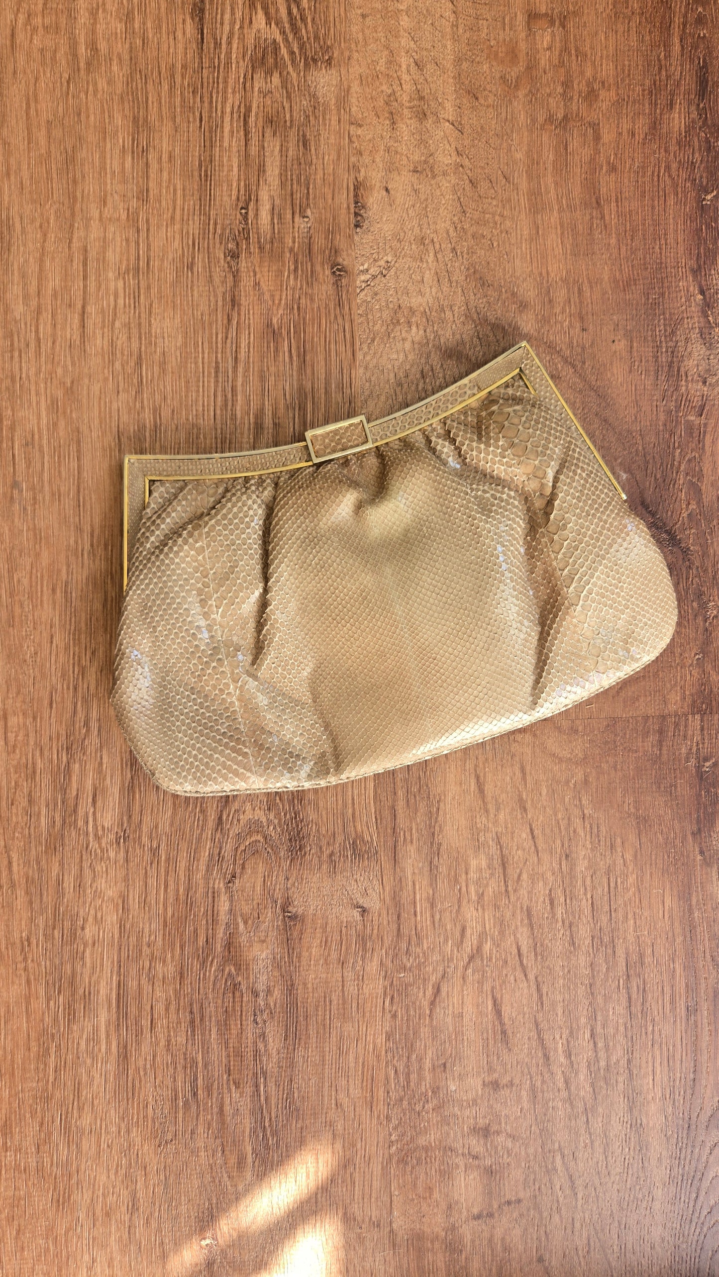 Colombetti tan snake clutch