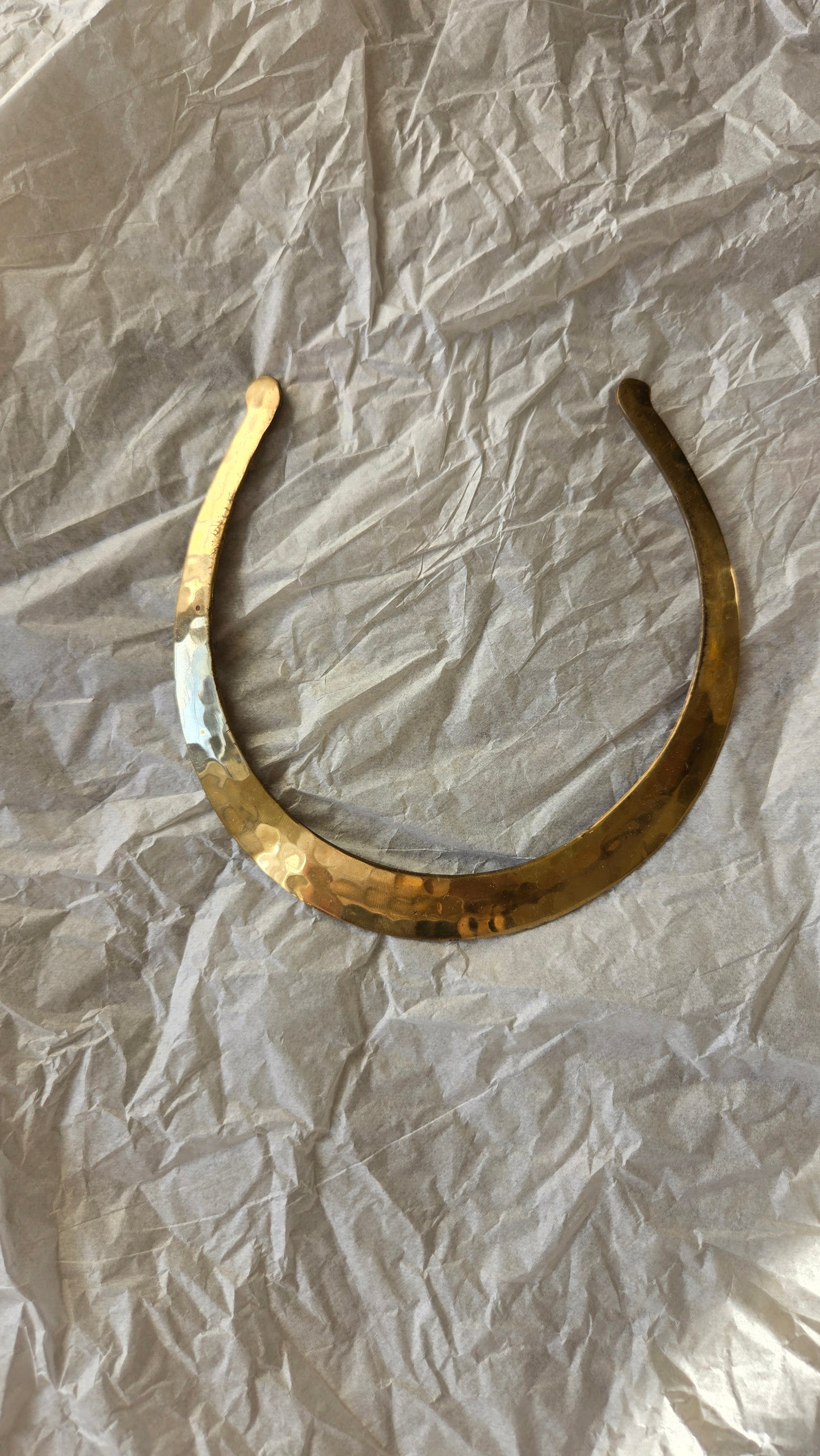 Hammered brass collar necklace