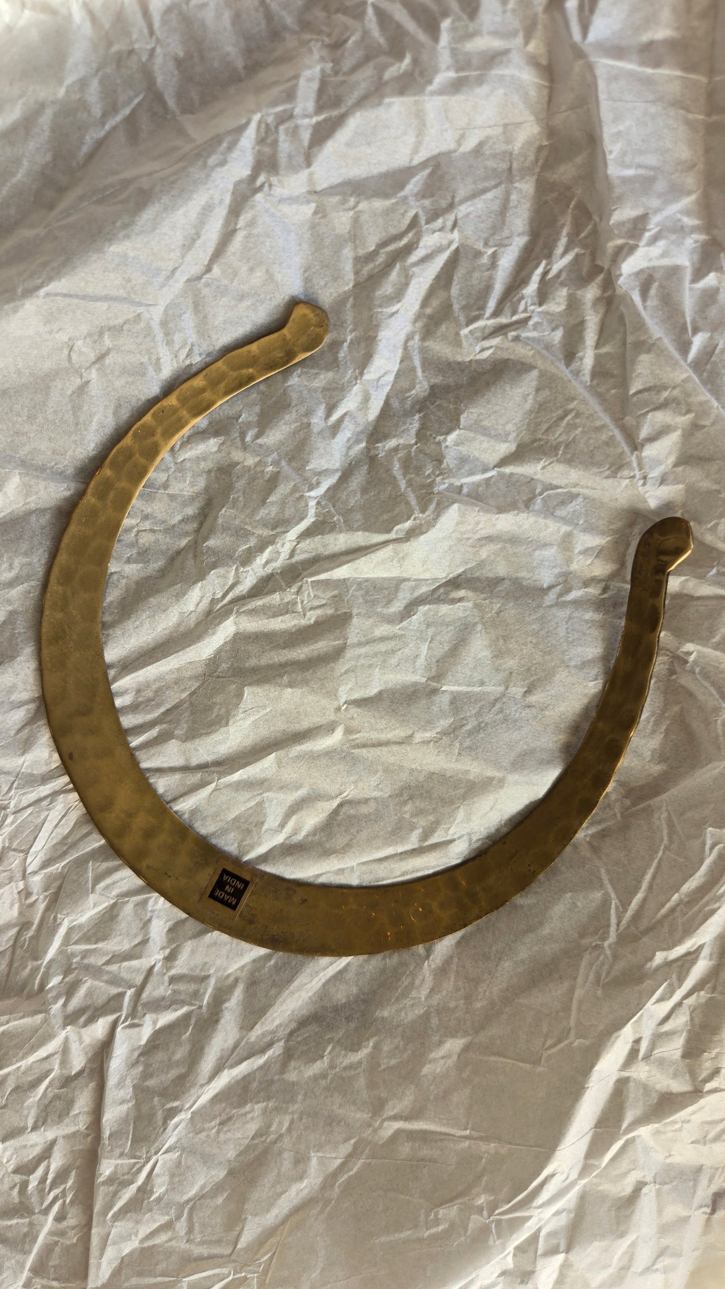 Hammered brass collar necklace