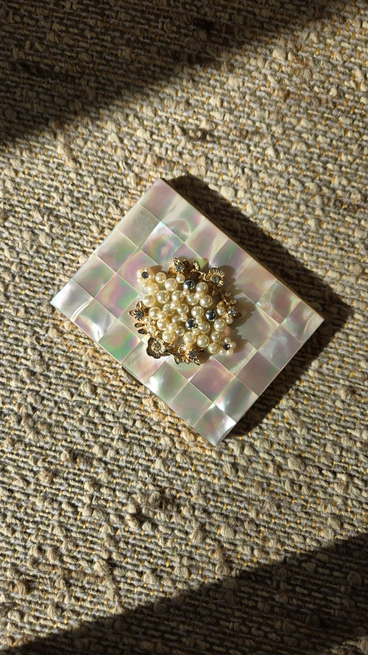 Mother of pearl & pearl cigarette/card case