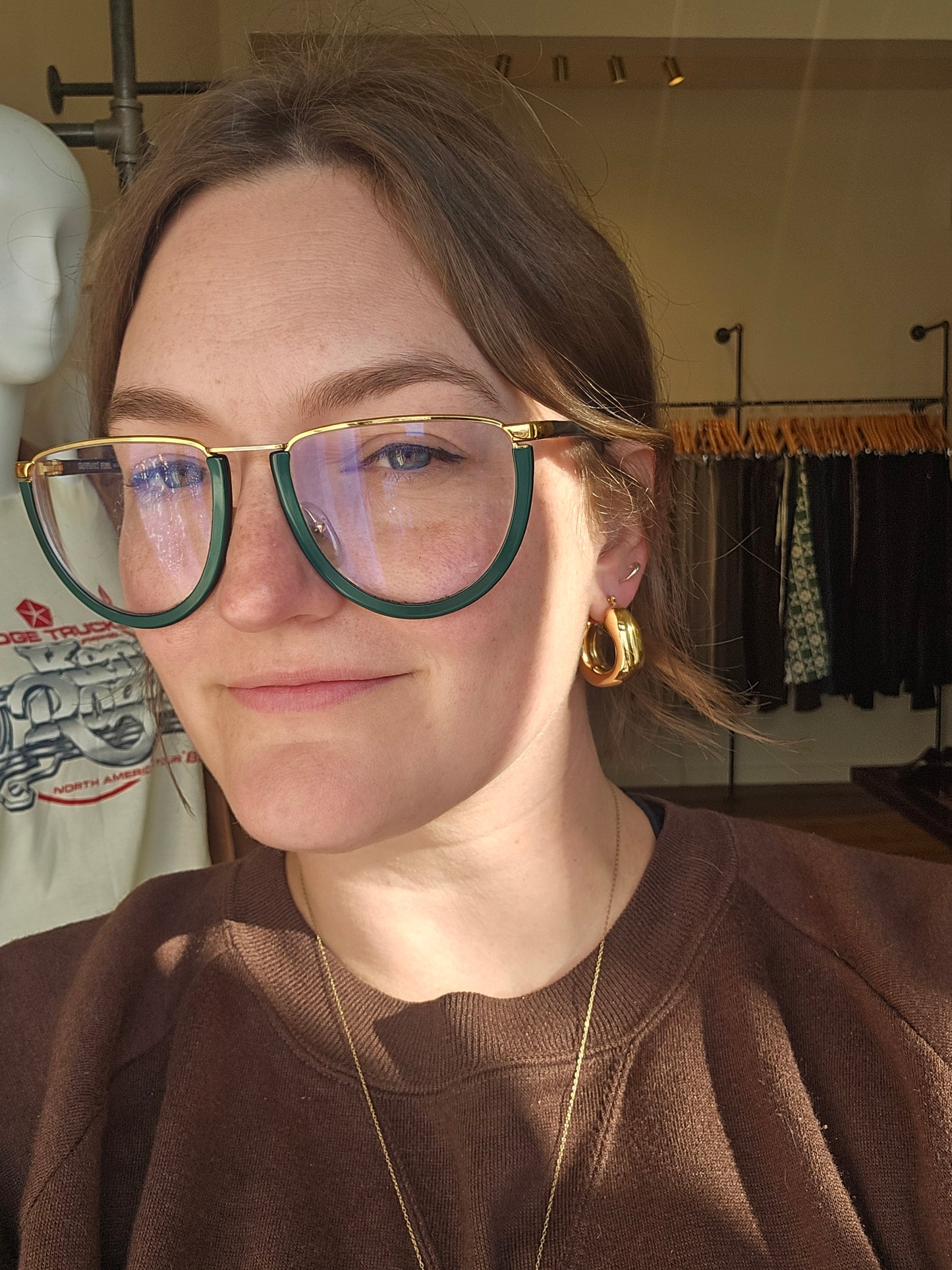 Hunter U Hoop Earring: Yellow Gold