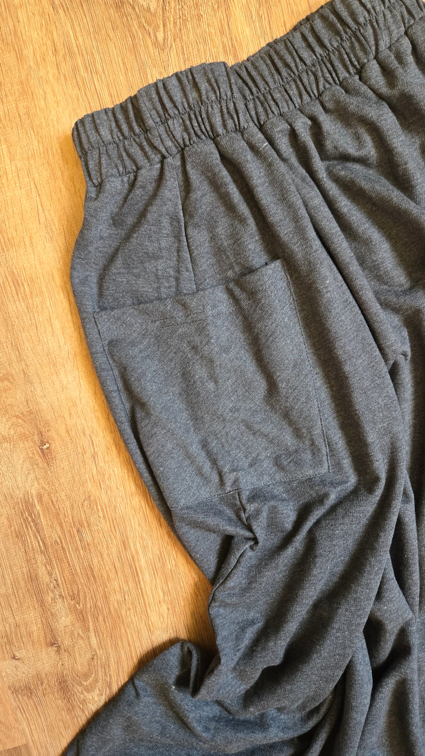Collections grey cargo pocket skirt