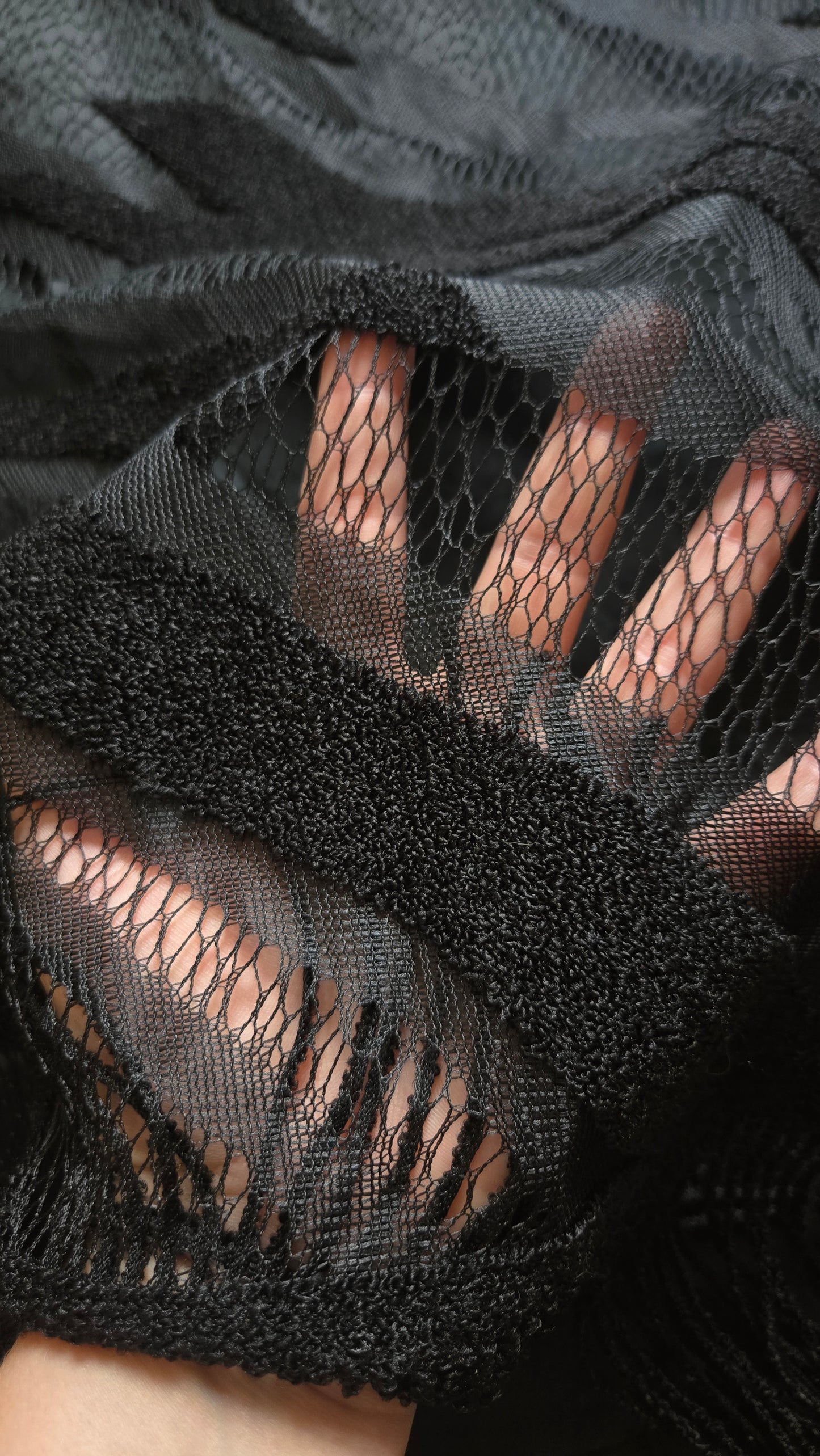 Sooki textured crochet fringe skirt