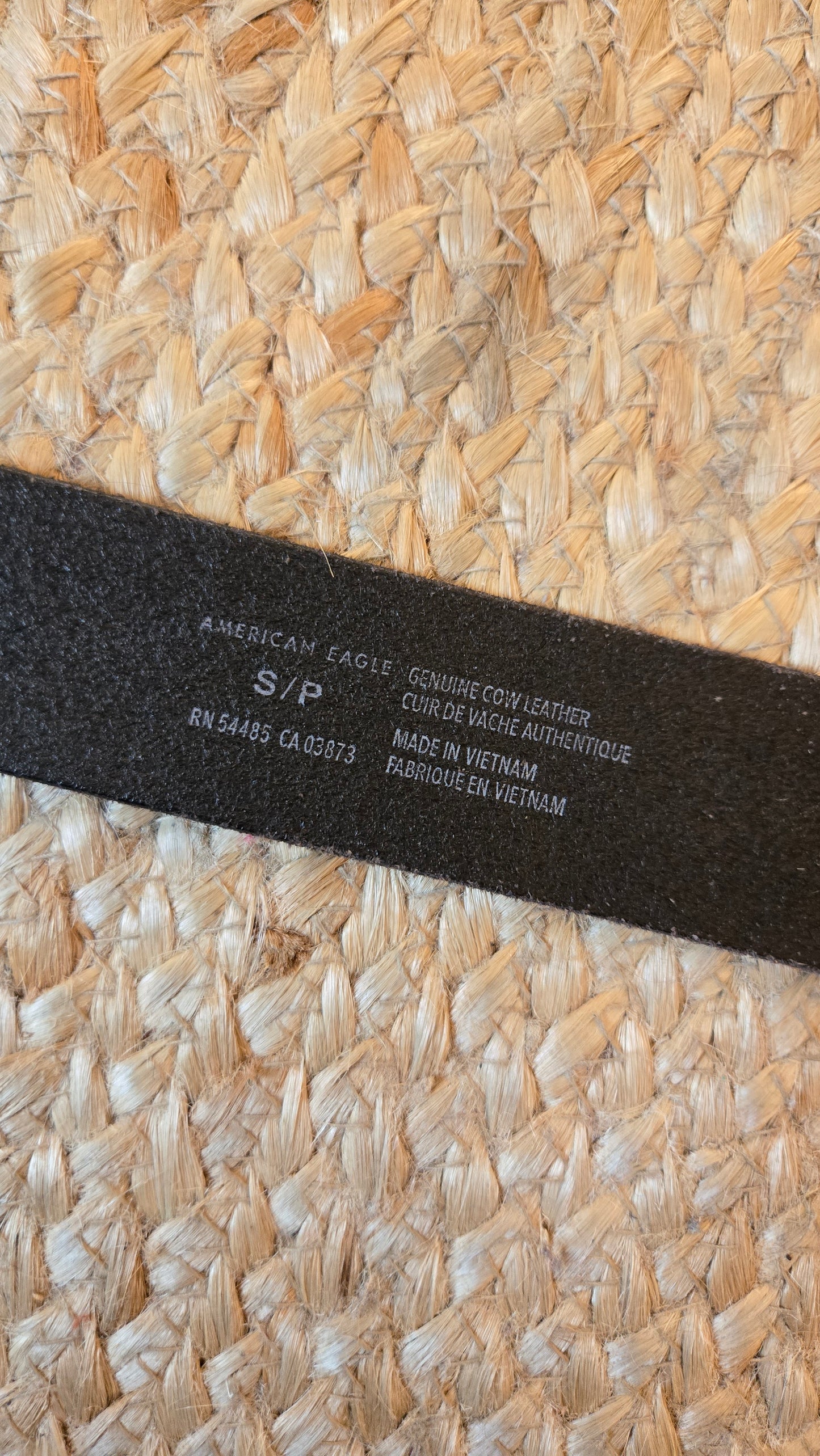 Black leather belt w half moon buckle