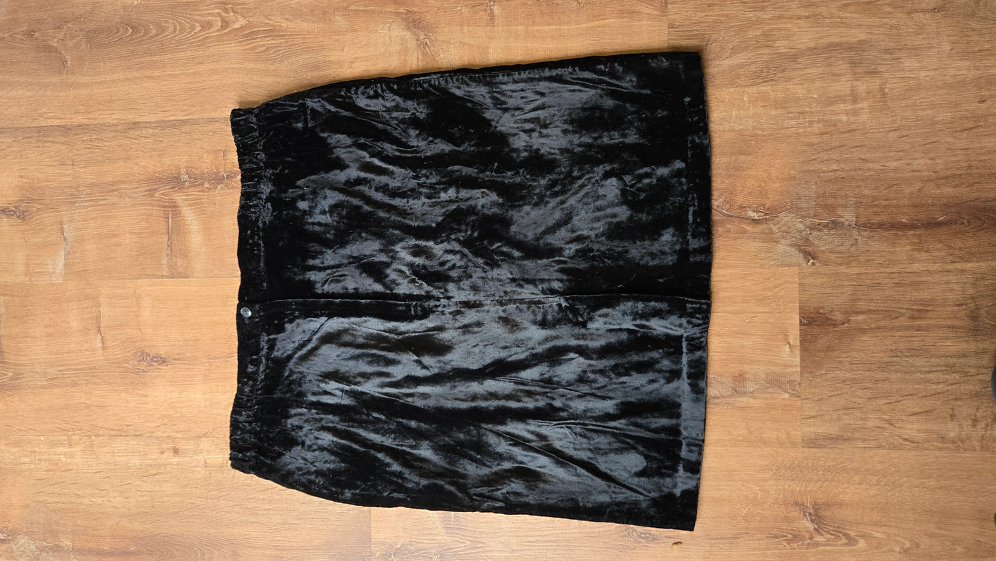 Jaclyn black crushed velvet skirt
