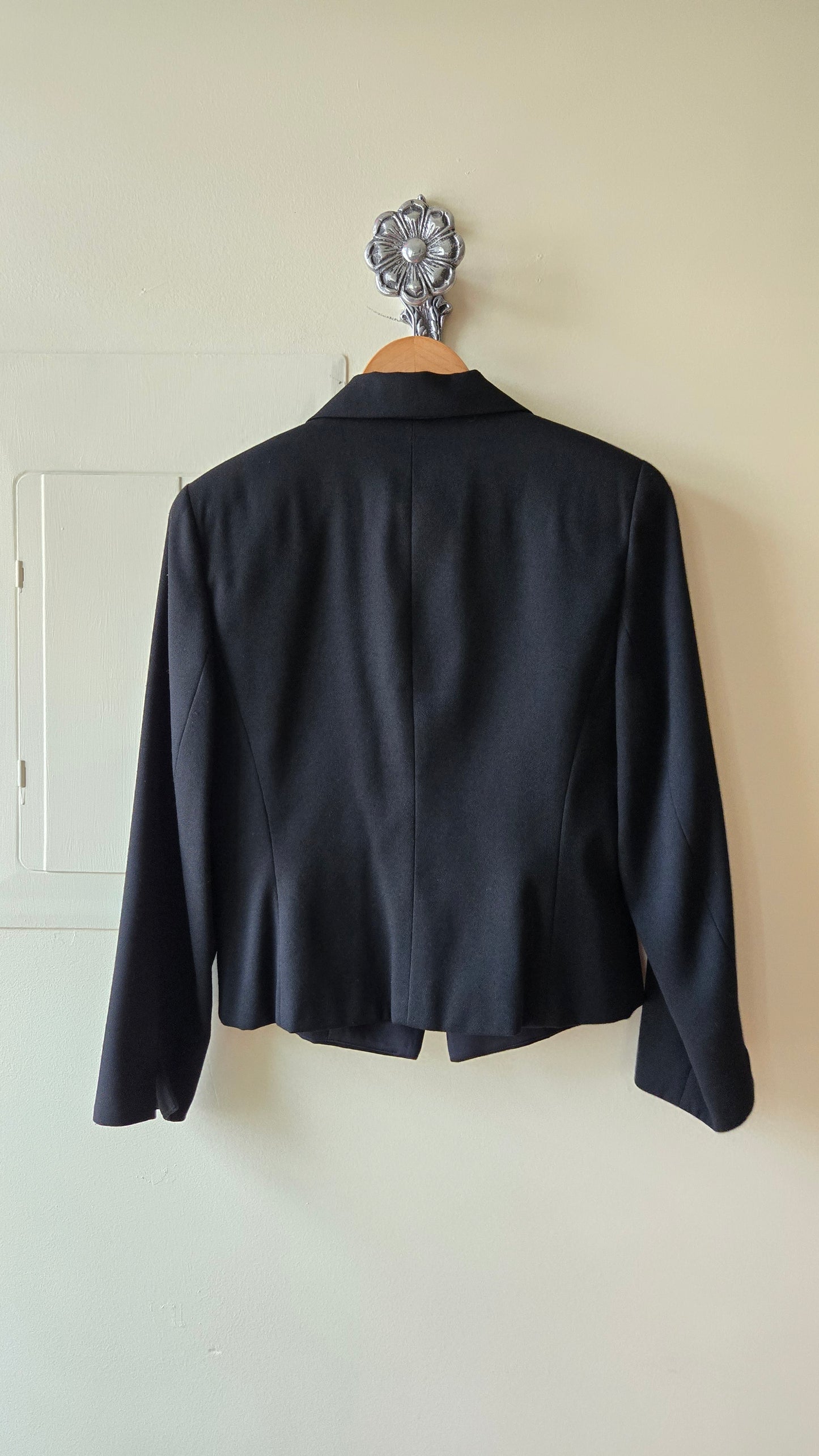 Er Gerard cropped tuxedo jacket