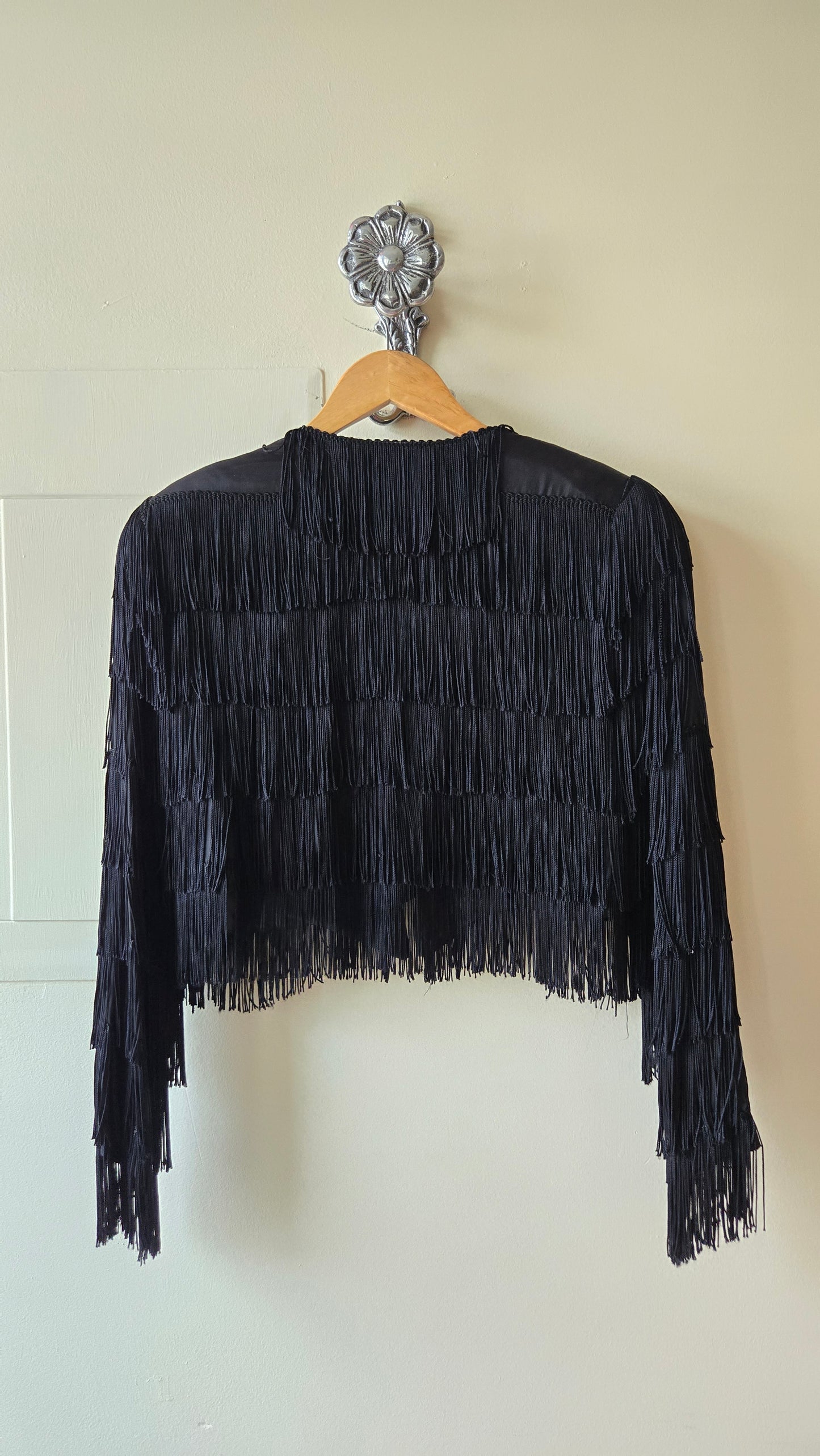 Cropped fringe jacket
