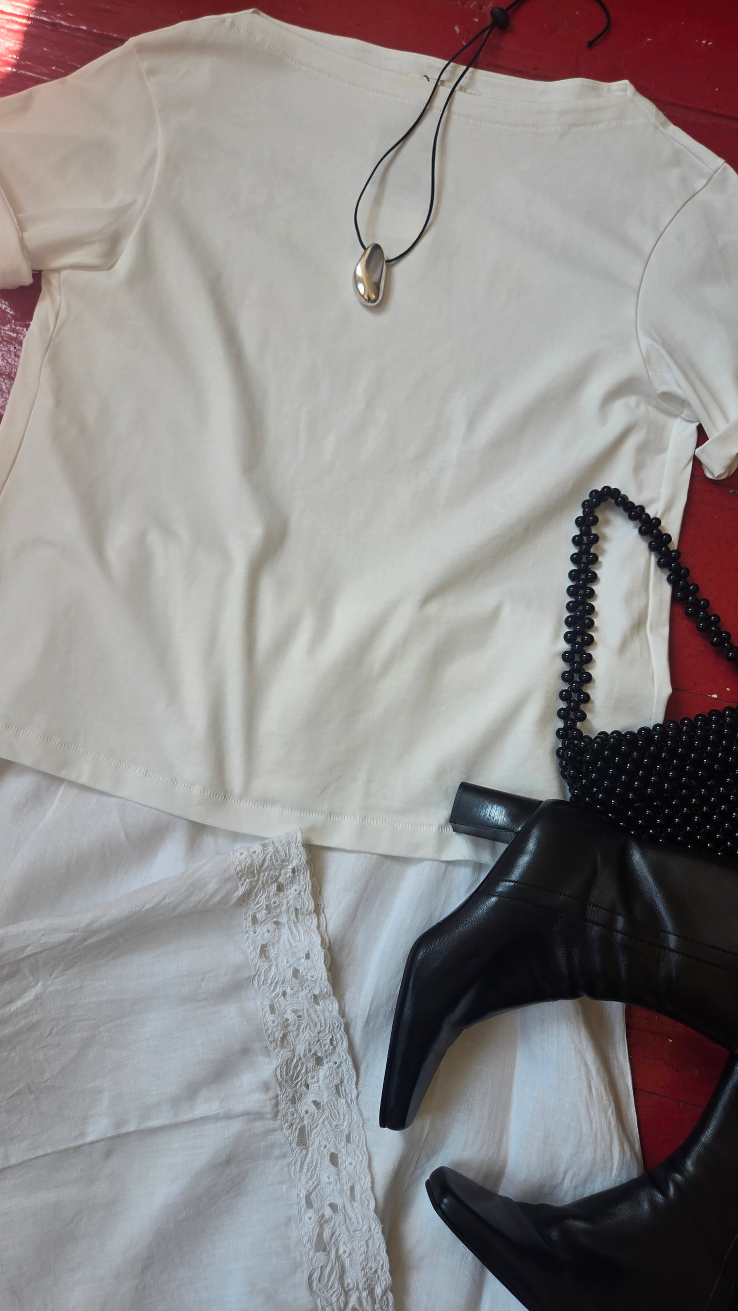 DISSH white tunic tee