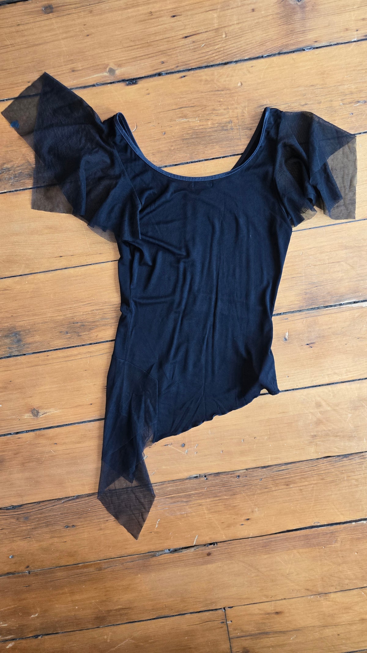 Arden b sheer mesh inset flutter top