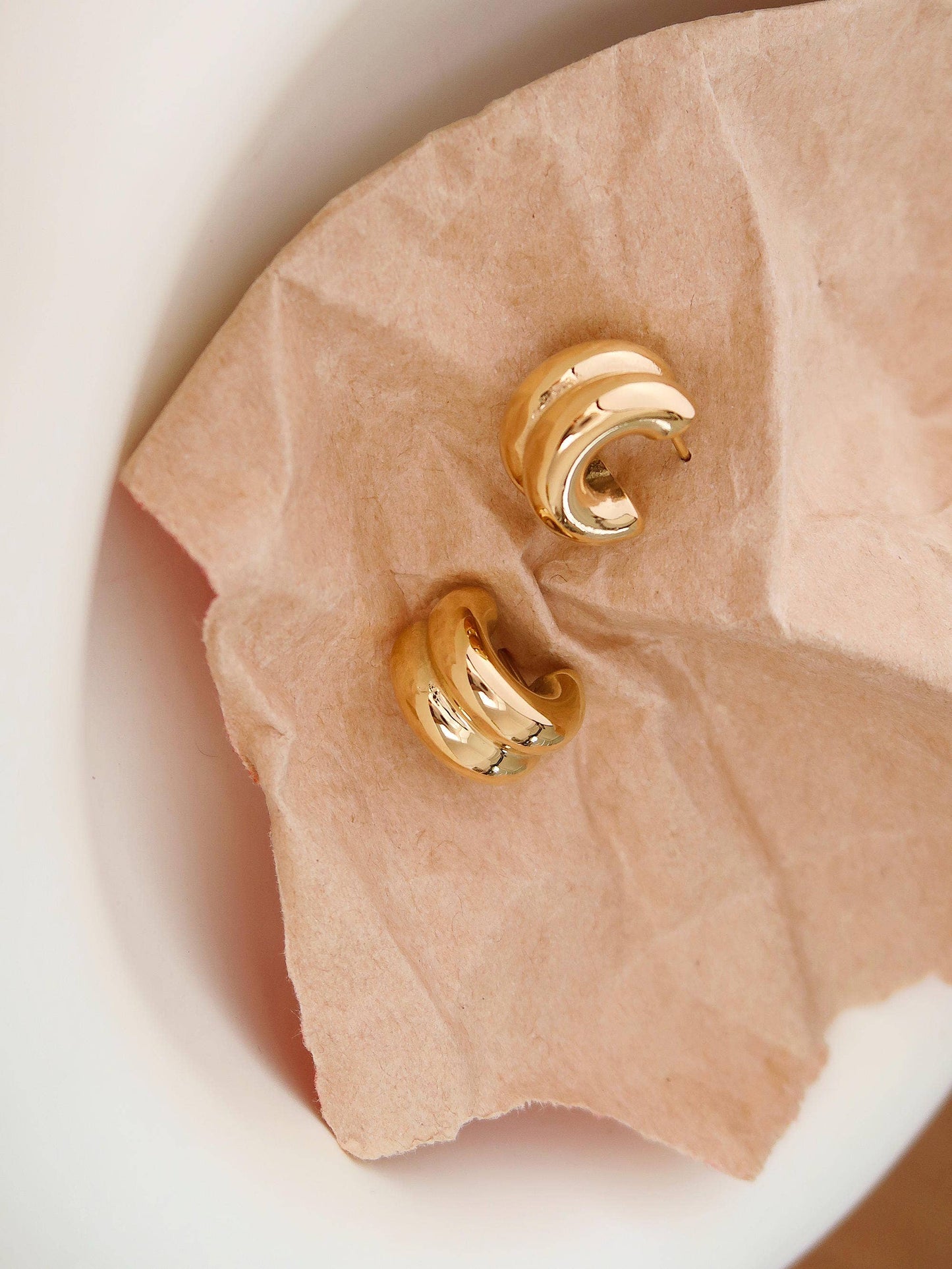 Emma Double Hoop Earring: Yellow Gold