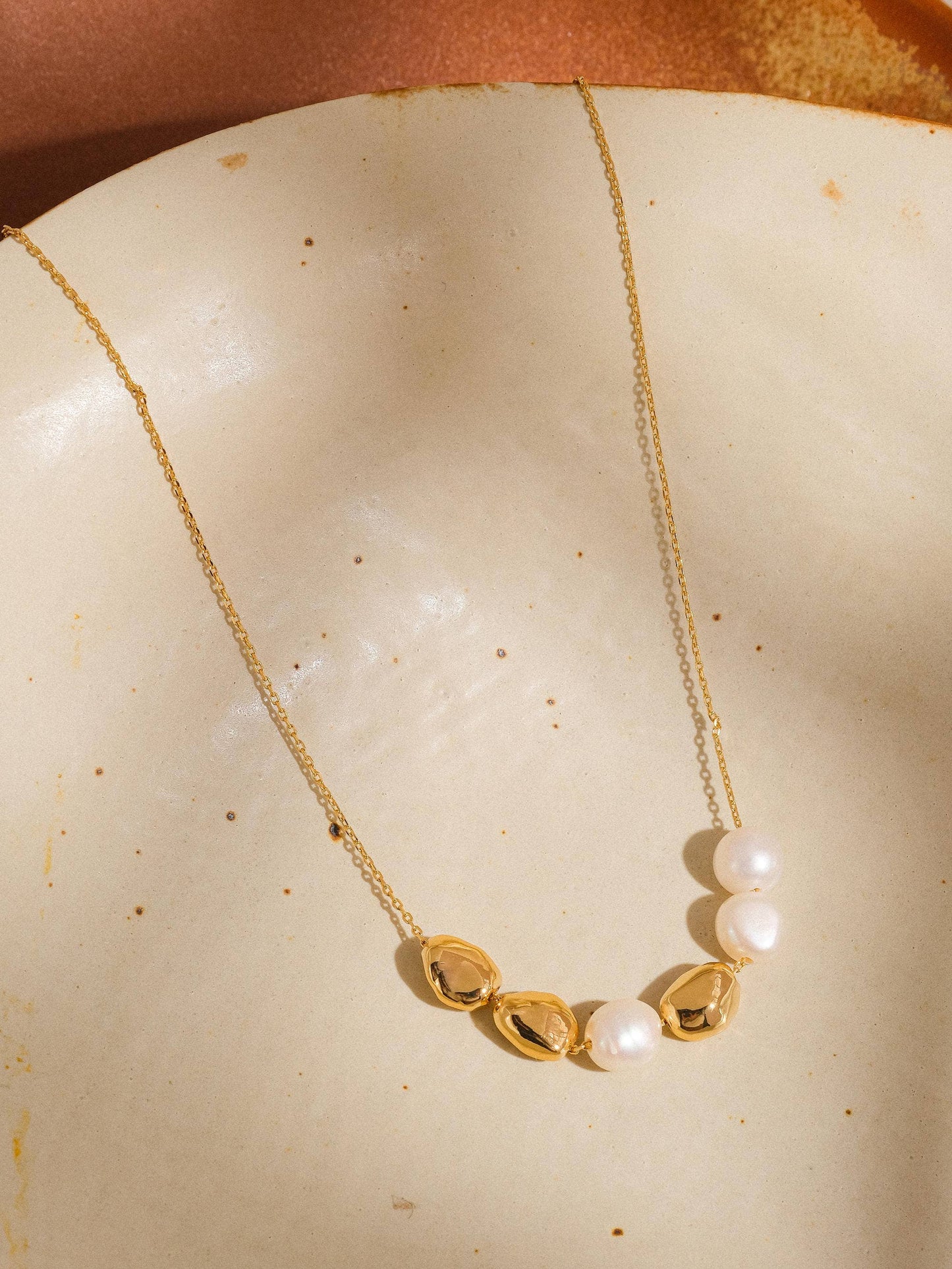 Maud freshwater pearl & gold beads chain