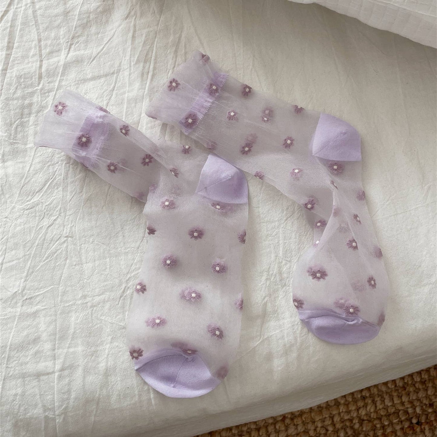 Sheer daisy flower socks
