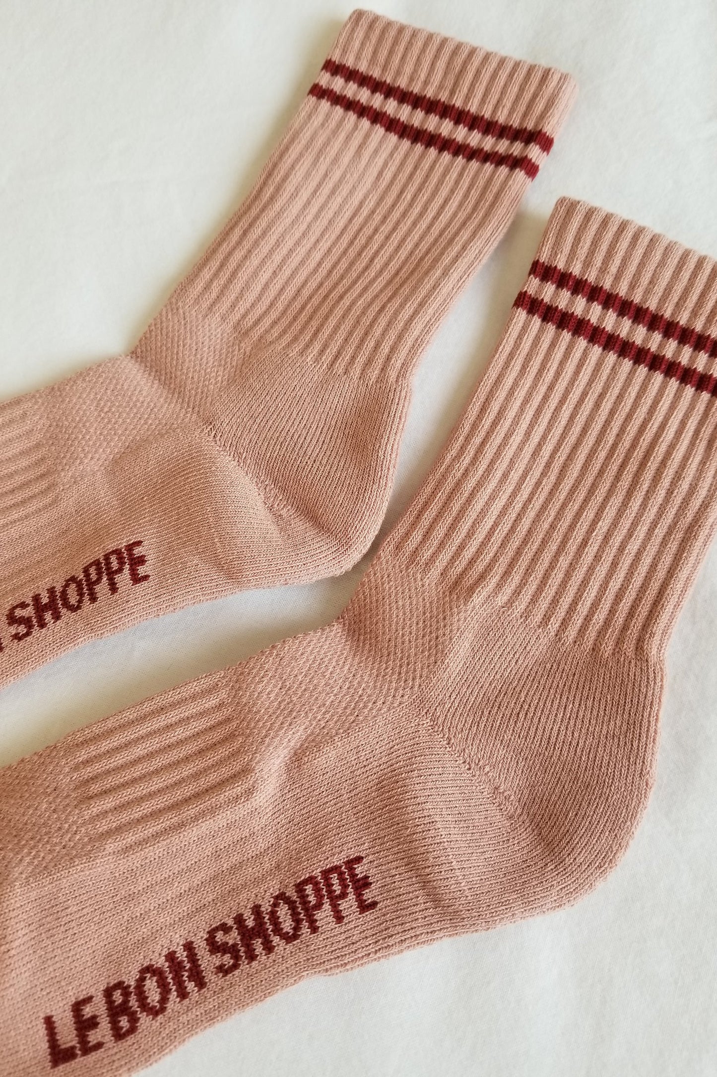 Boyfriend sock: dusty rose & maroon stripe