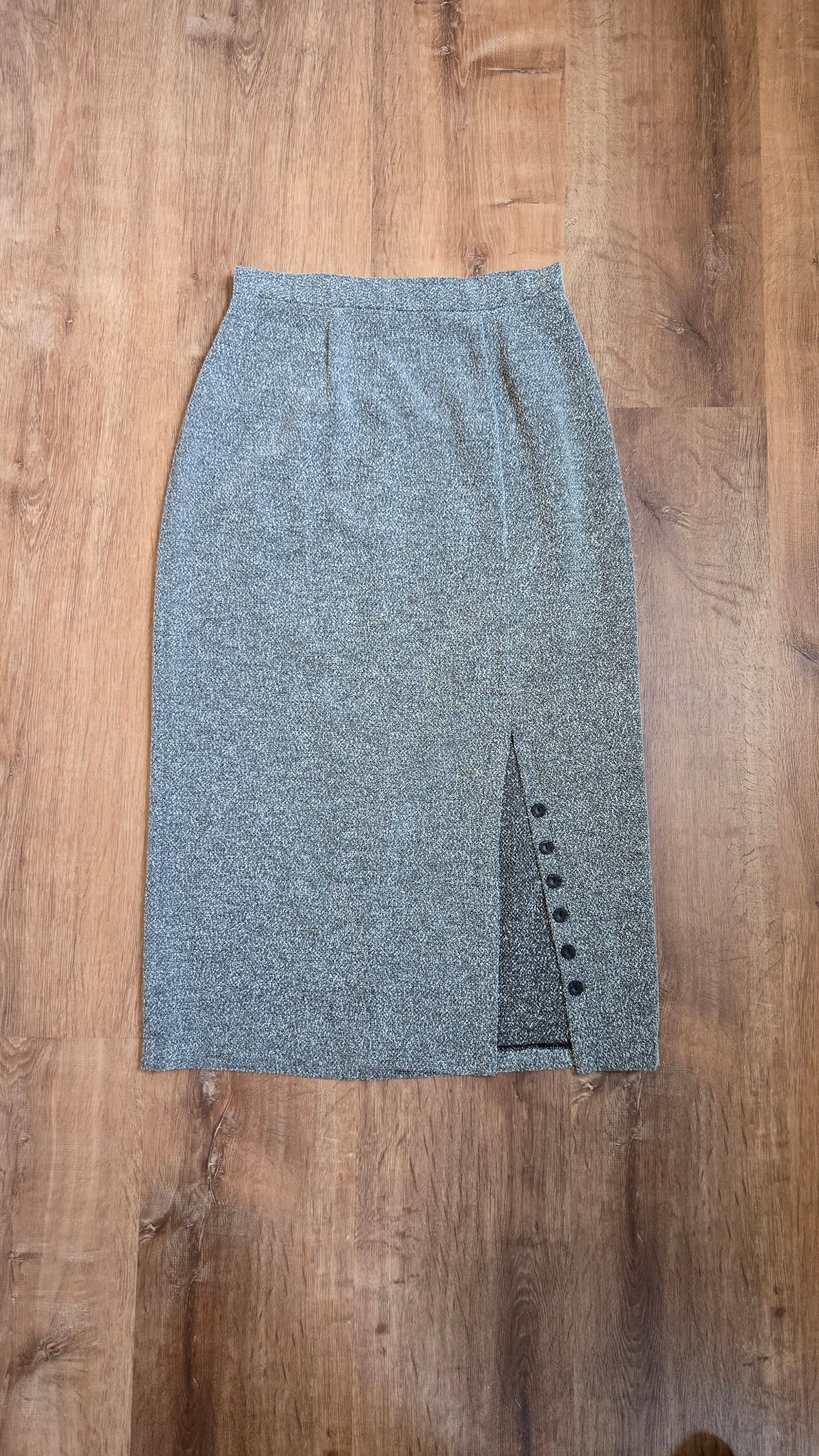 Connected Apparel marled button slit skirt