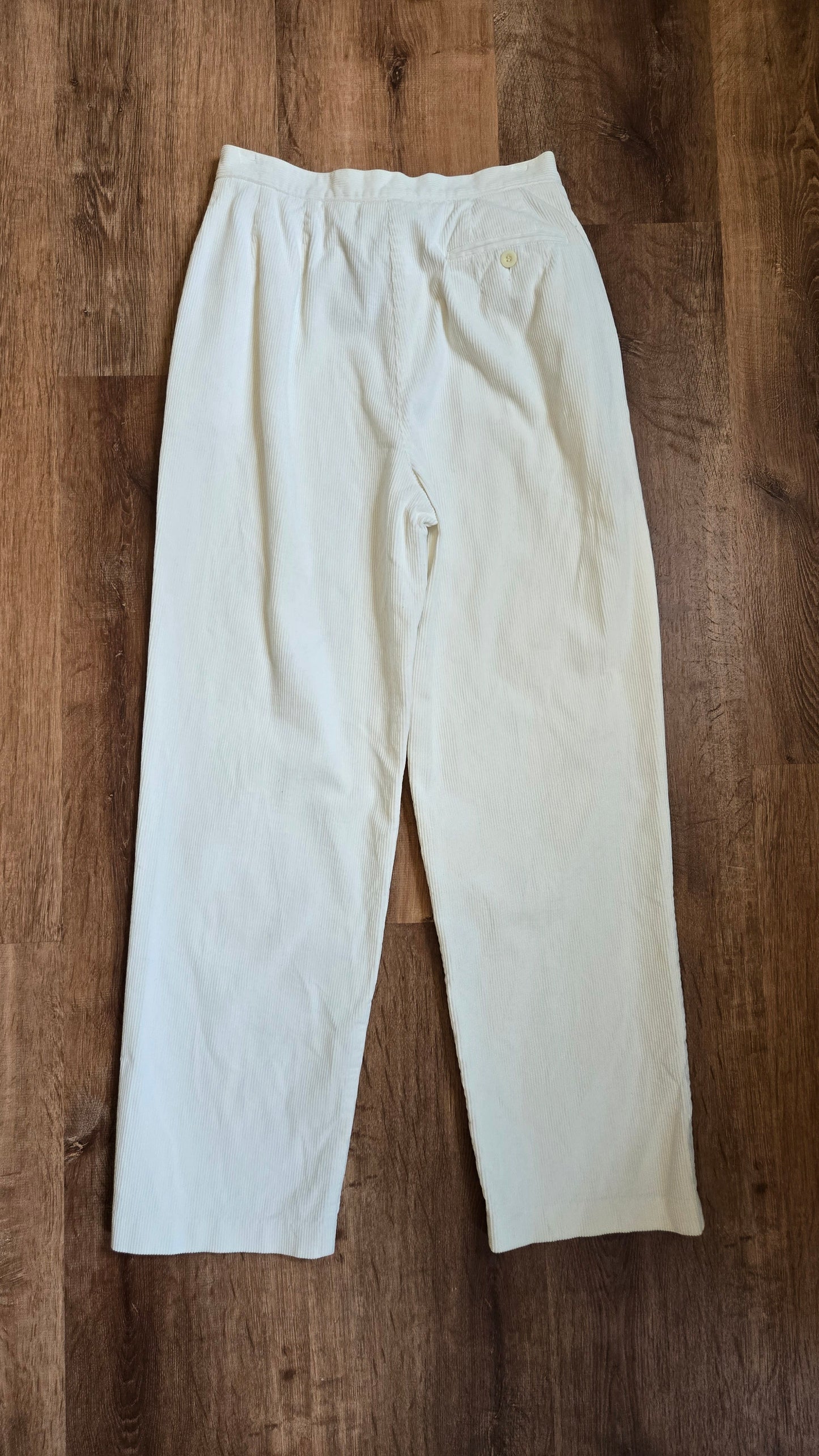 Liz Claiborne white cords