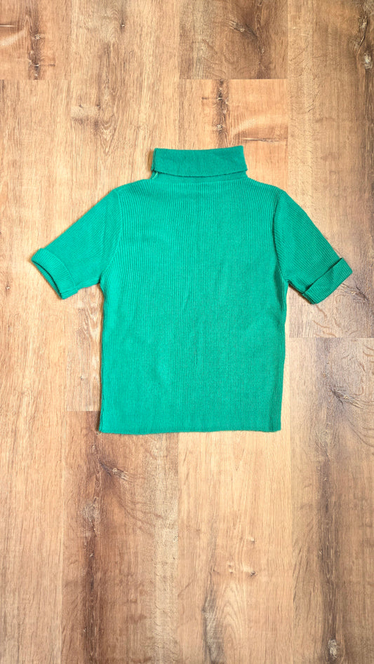 Talk Abouts kelly green short sleeve turtleneck