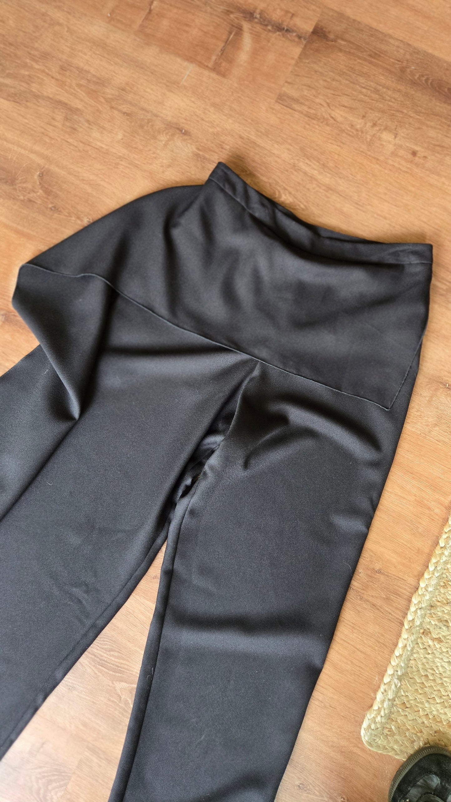 Alterego black side ruffle panel pant