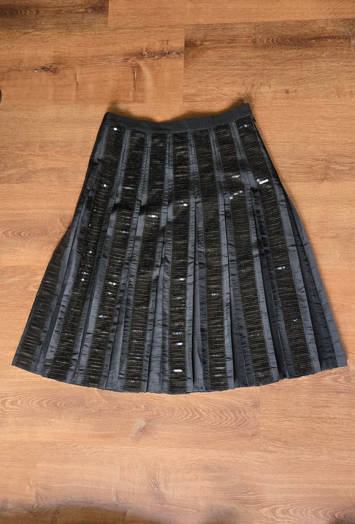 Marc Oliver black pleated sequin skirt