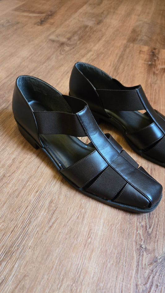 Mootsies Tootsies brown cage sandals,sz 7/7.5