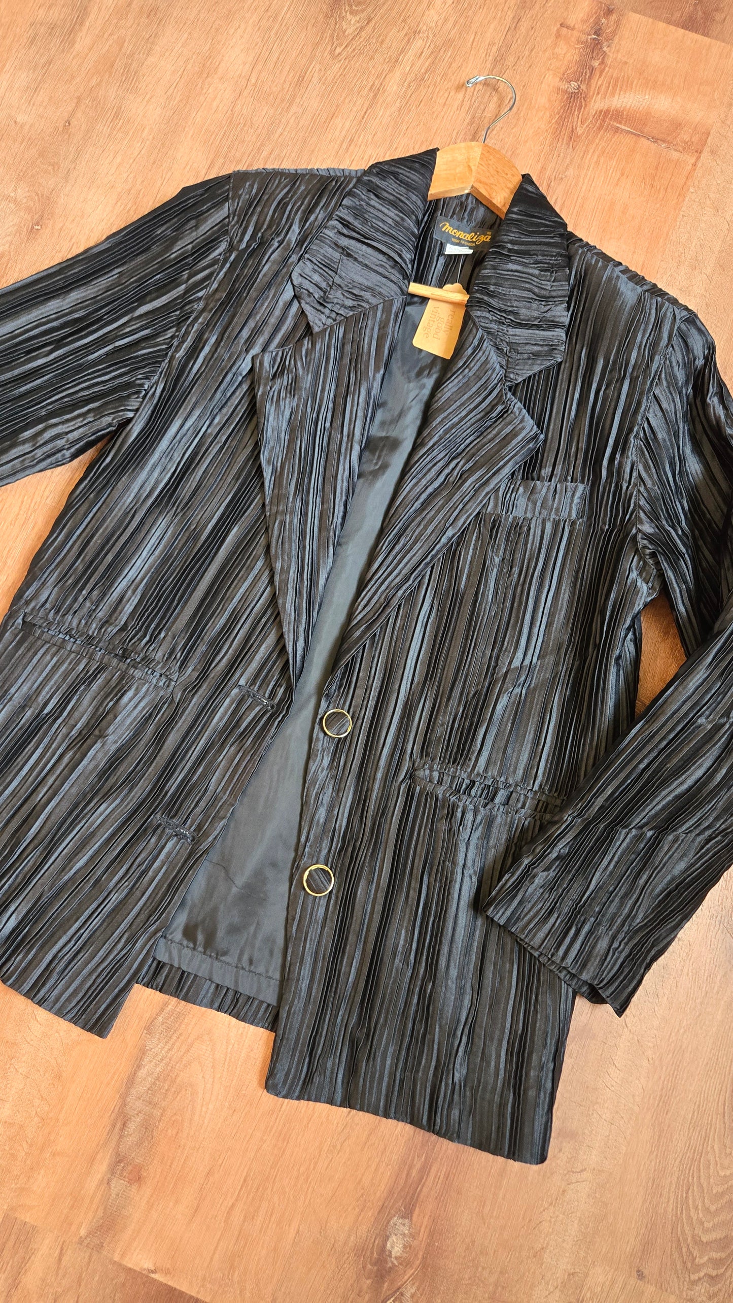 MonaLiza black micropleat blazer