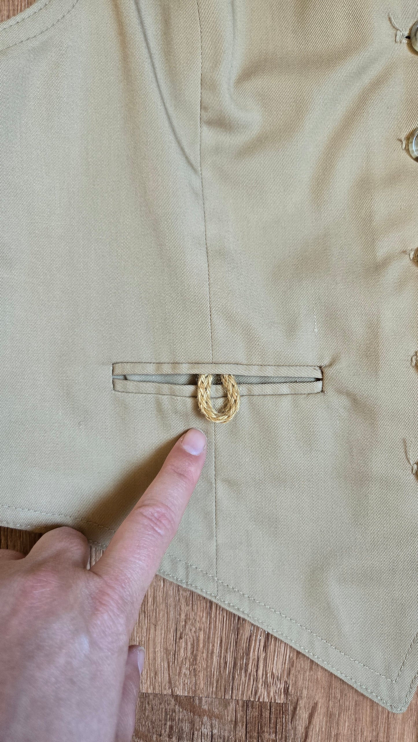 Panther khaki vest