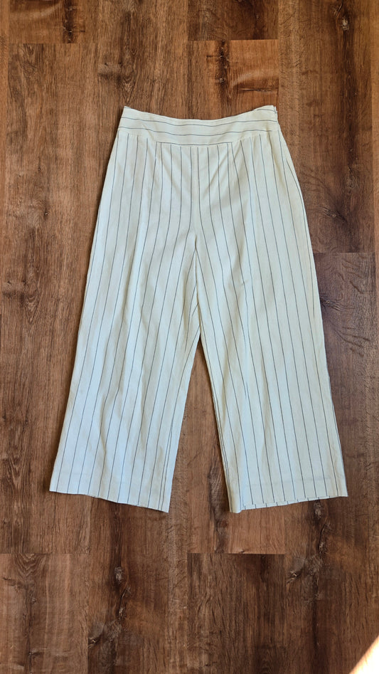 Gianni Bini white pinstripe pants