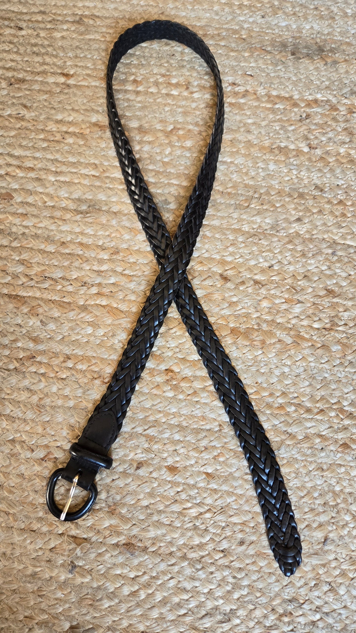 Black braided leather belt