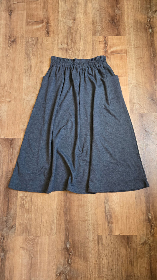 Collections grey cargo pocket skirt