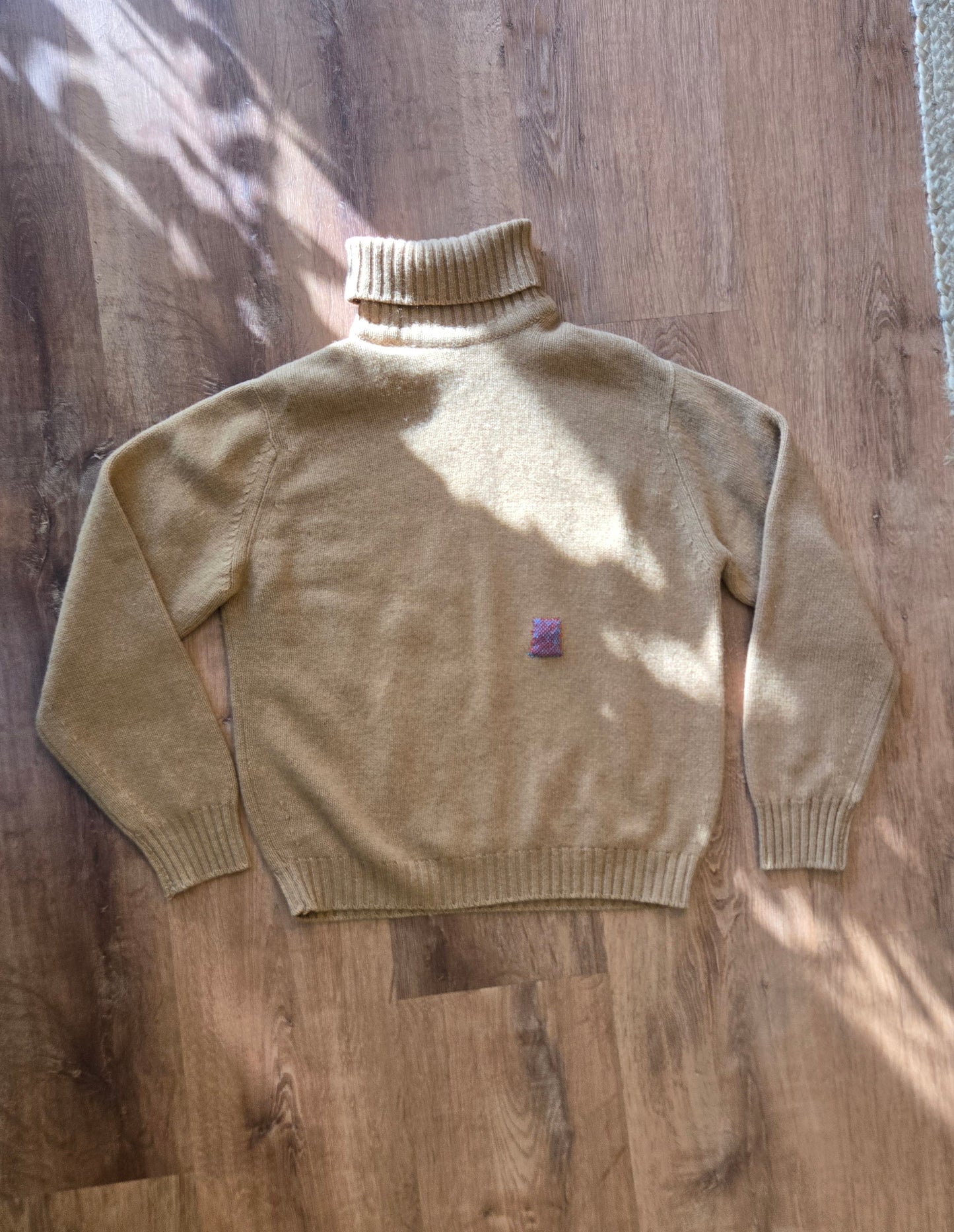 Camel cashmere turtleneck