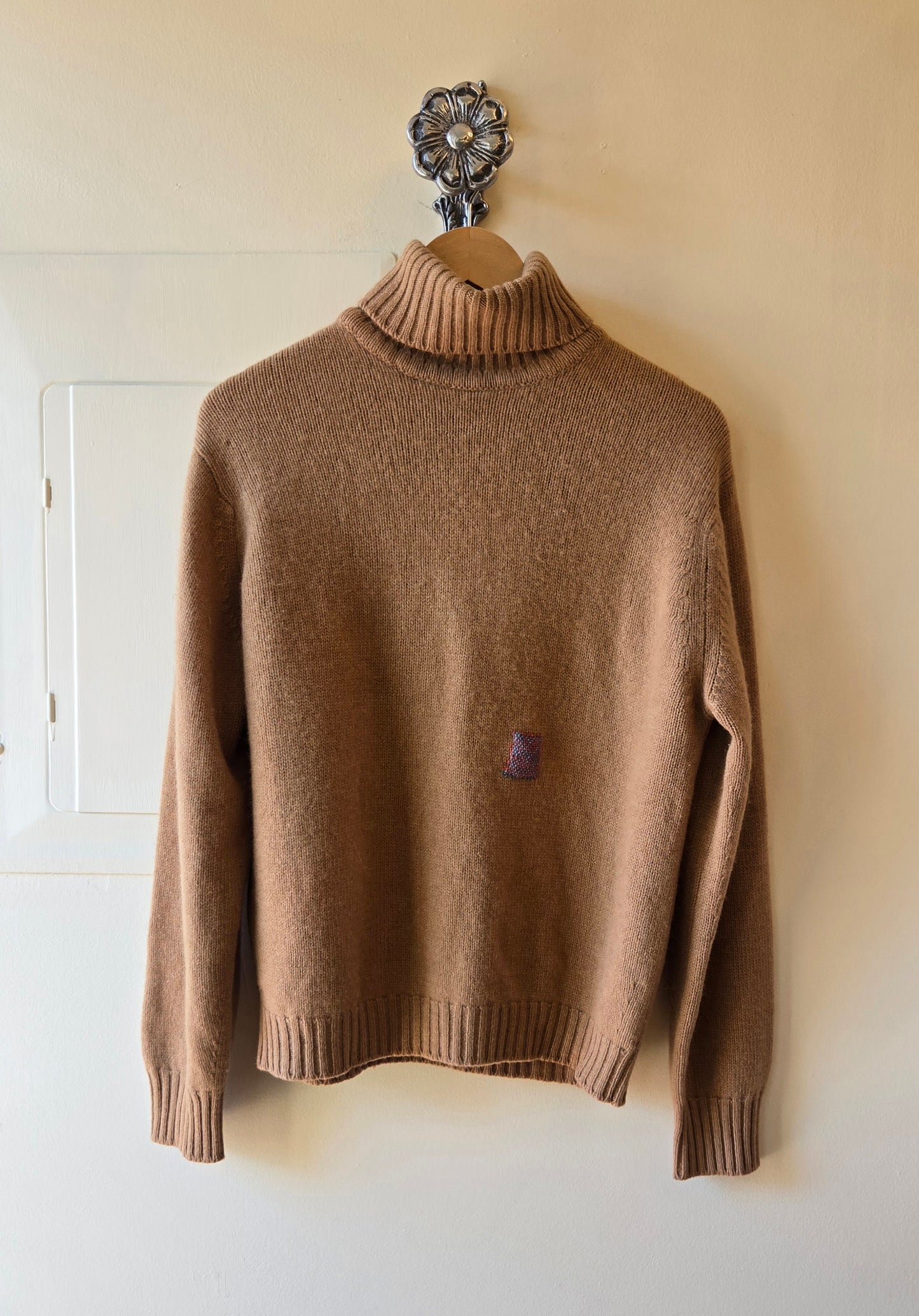 Camel cashmere turtleneck