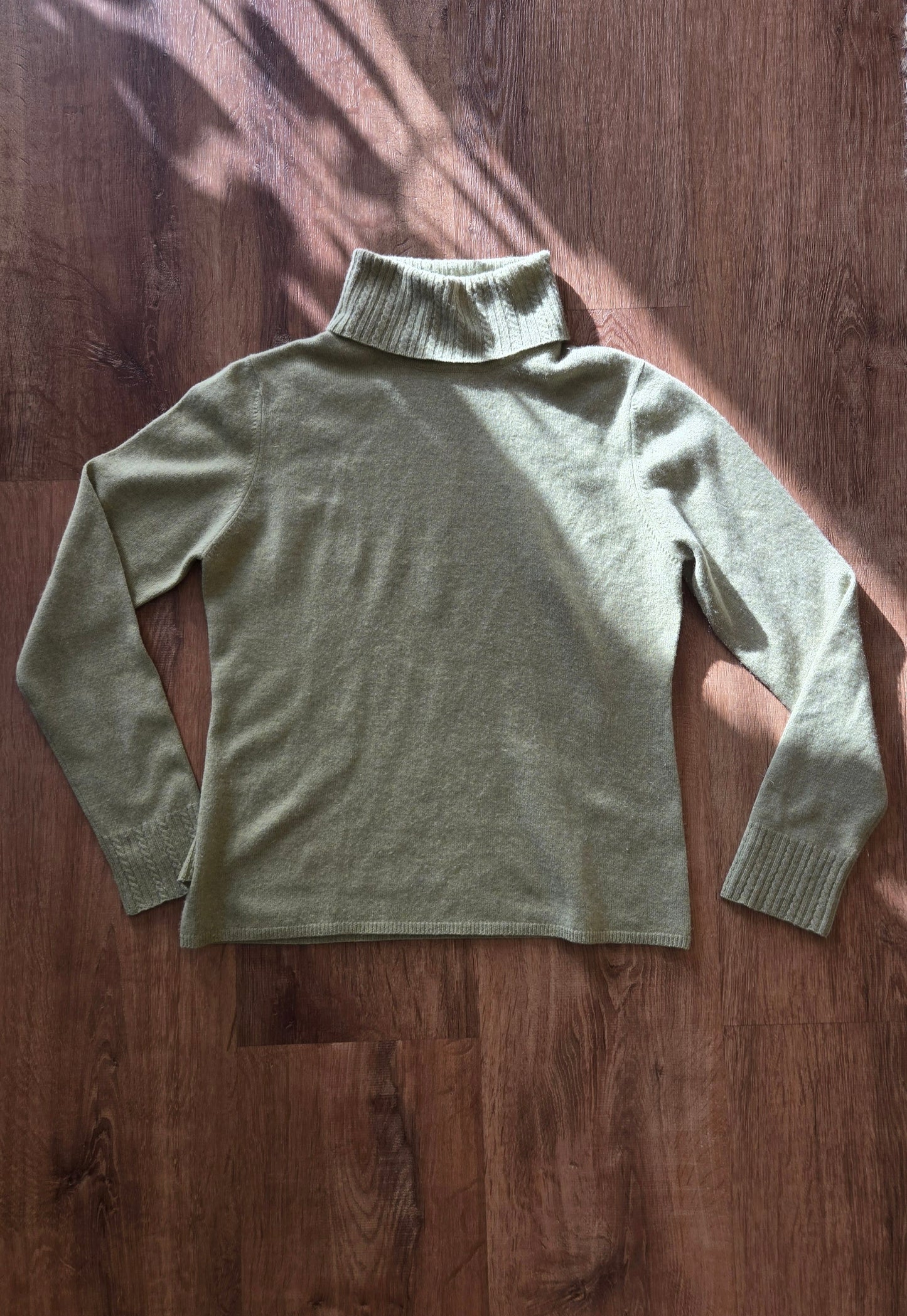 Sage cashmere turtleneck