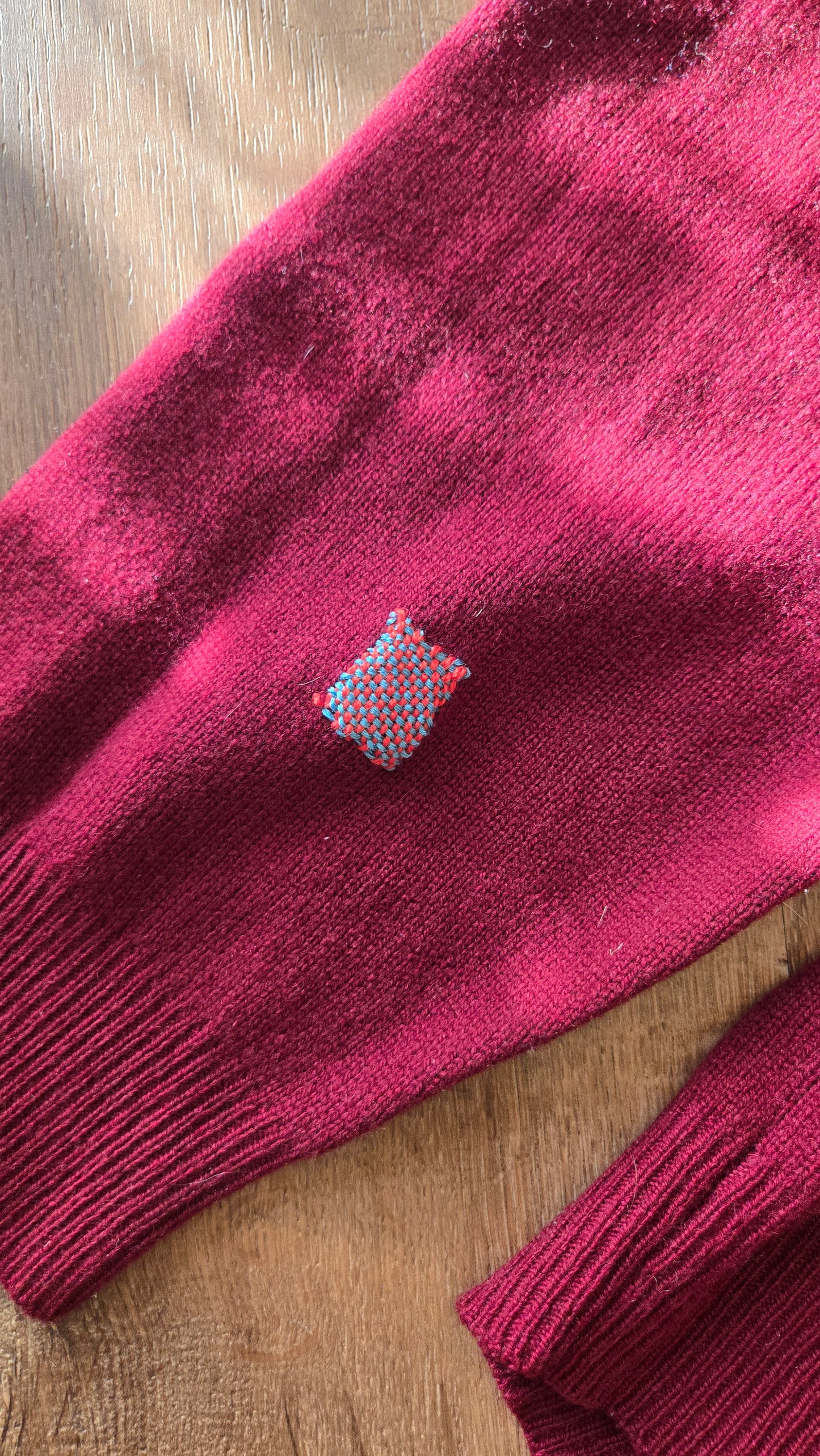 Merlot cashmere v-neck sweater