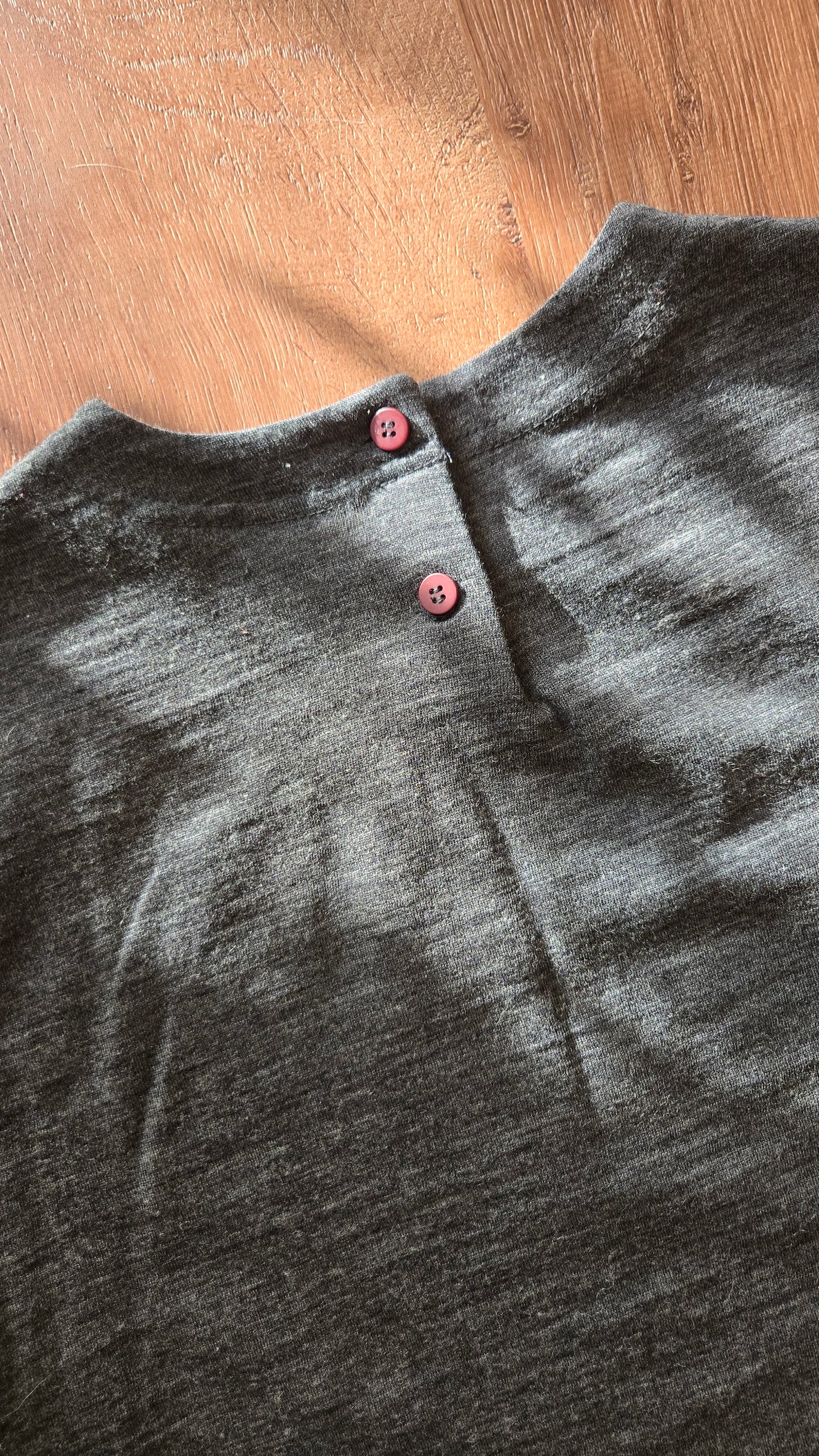 Charcoal wool tee
