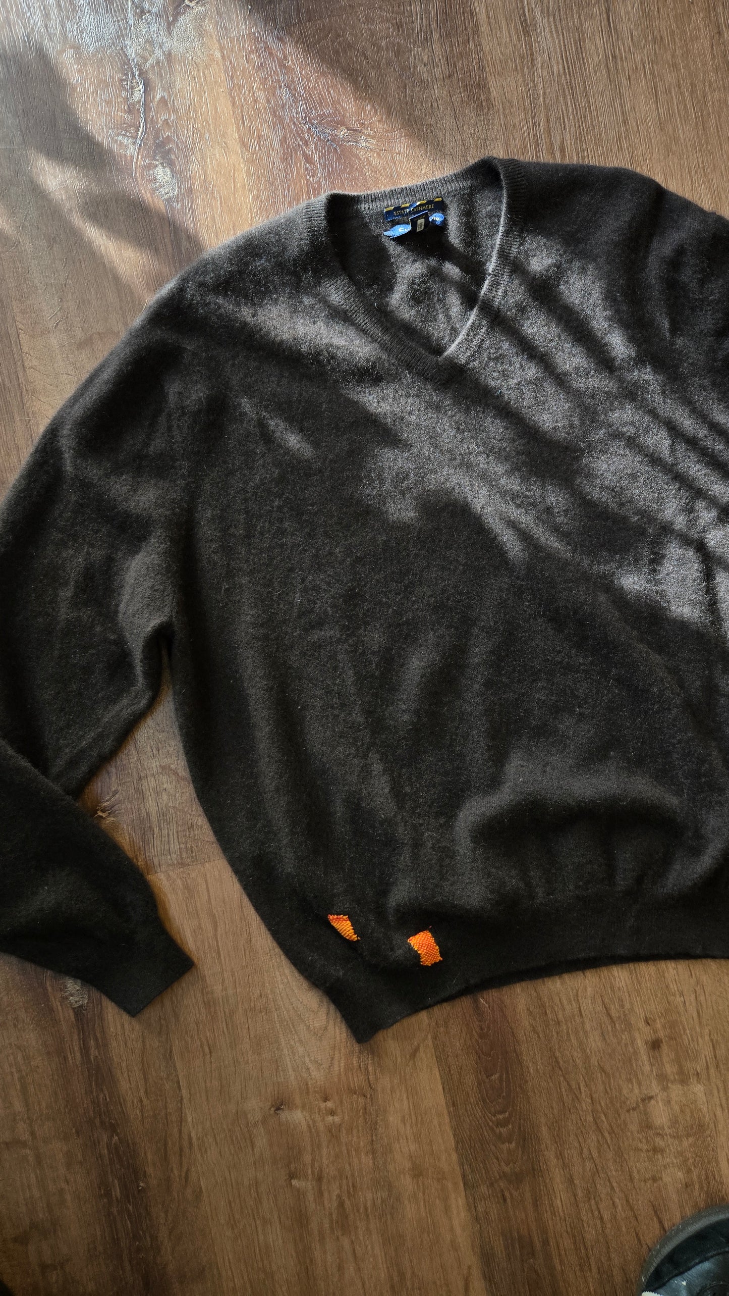 Brown cashmere v-neck sweater