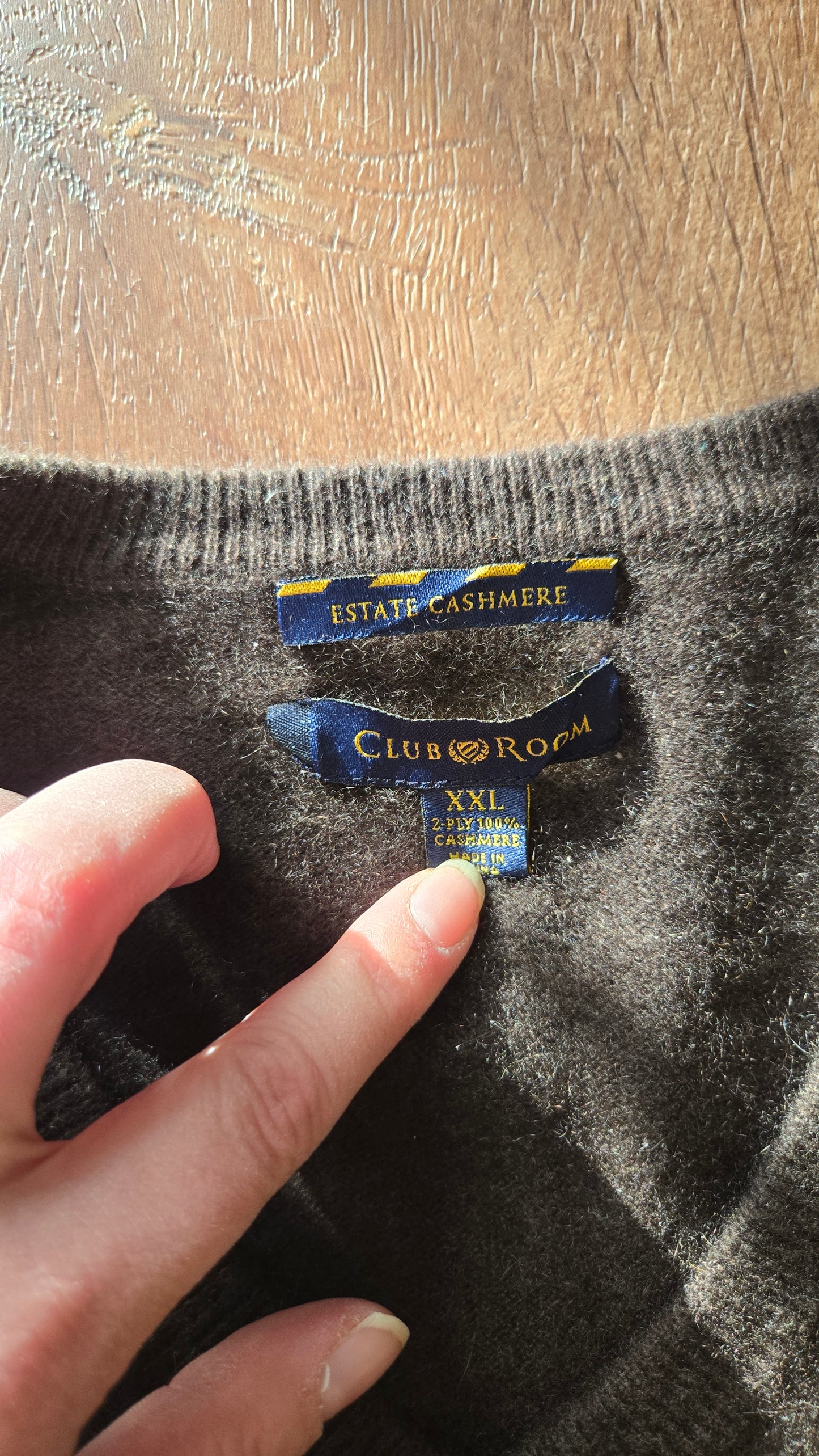 Brown cashmere v-neck sweater